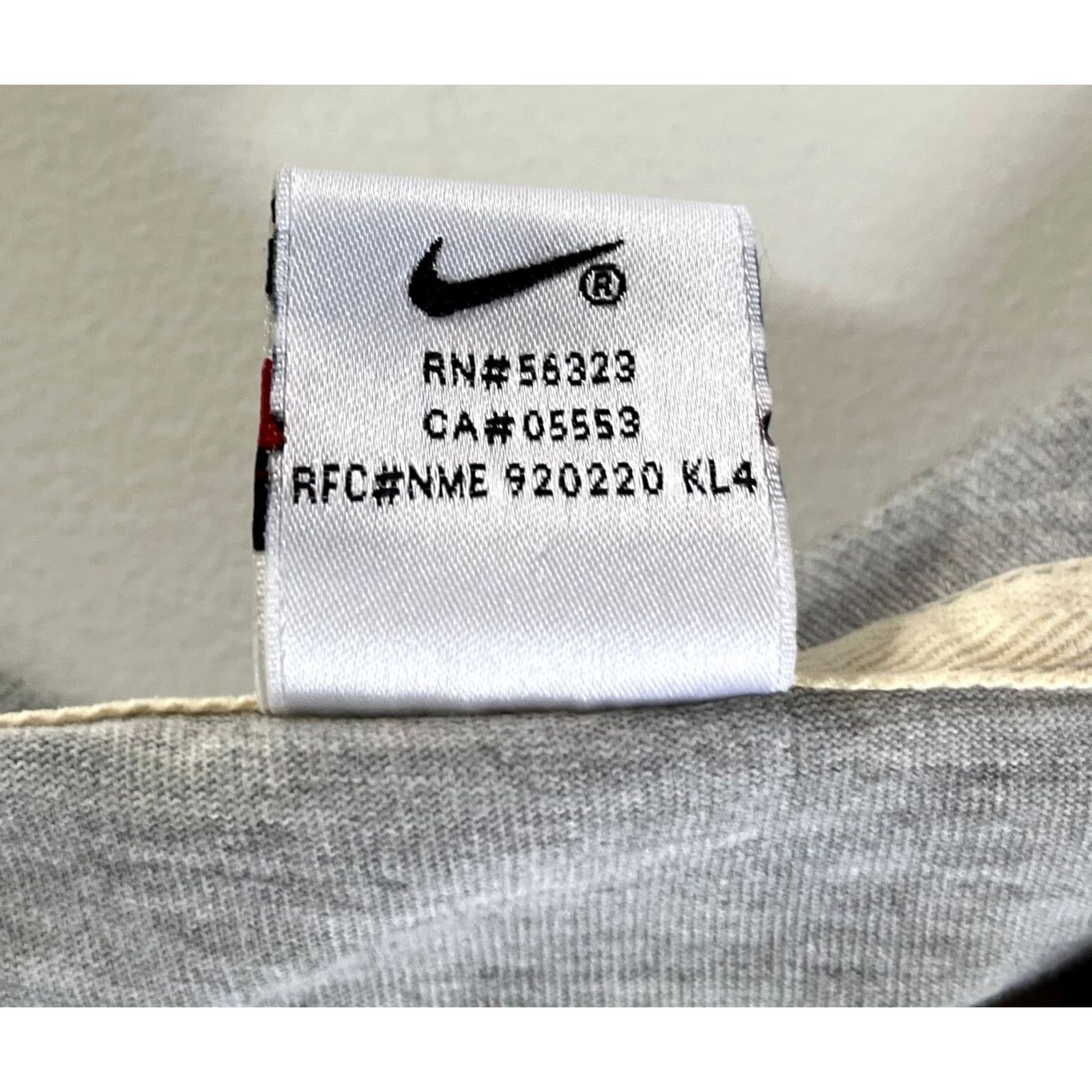 Nike Nike Polo Shirt Men’s Vintage 90s Sz M Gray Polo Mens Size US M / EU 48-50 / 2 - 6 Thumbnail