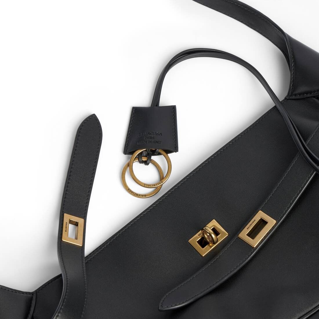 Balenciaga os11x1225 Size: OS / Bel Air Shoulder Bag Small in Black Size ONE SIZE - 5 Thumbnail