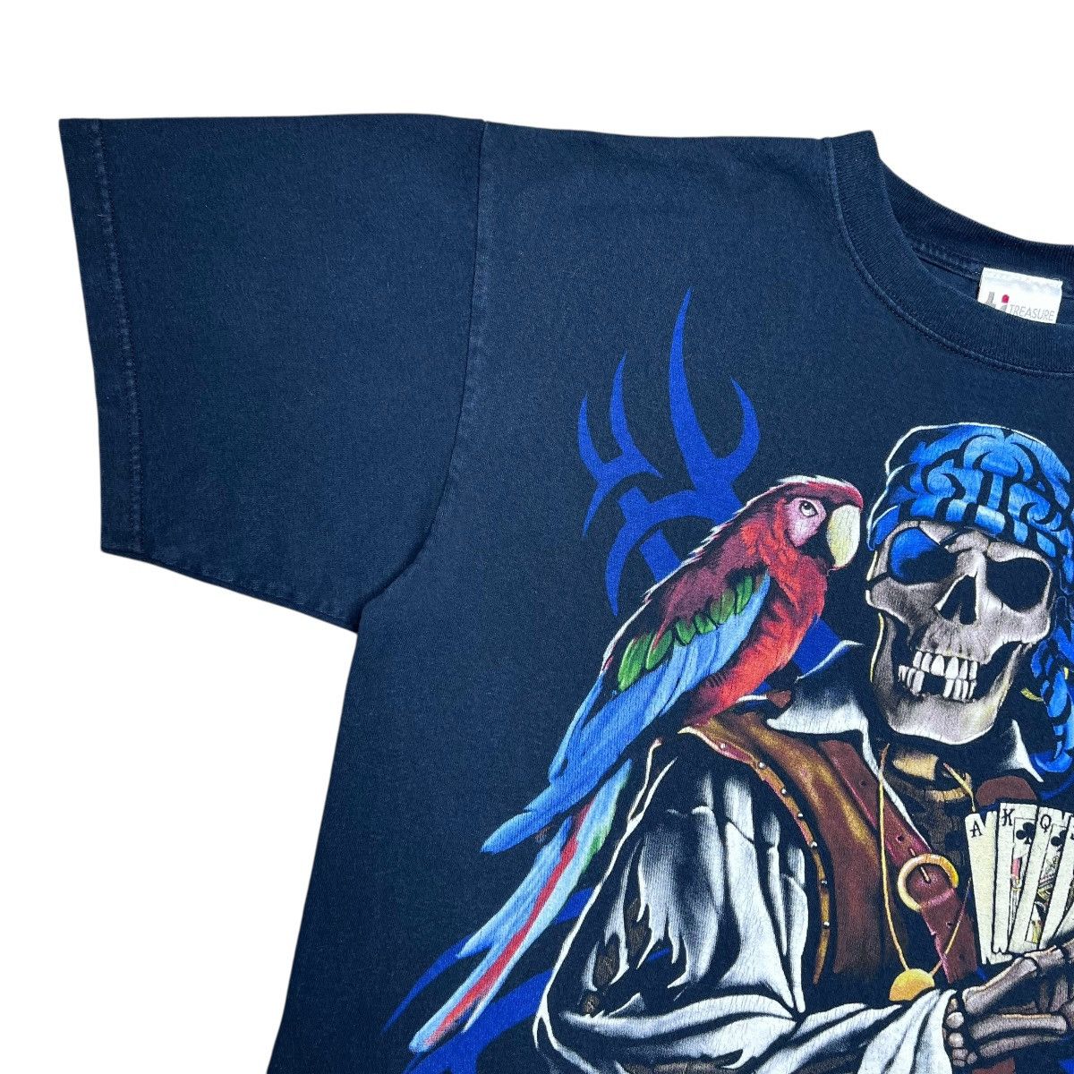 Other Vtg 2000s Treasure Island Read Em & Weep Skeleton Pirate Tee Size US L / EU 52-54 / 3 - 8 Thumbnail