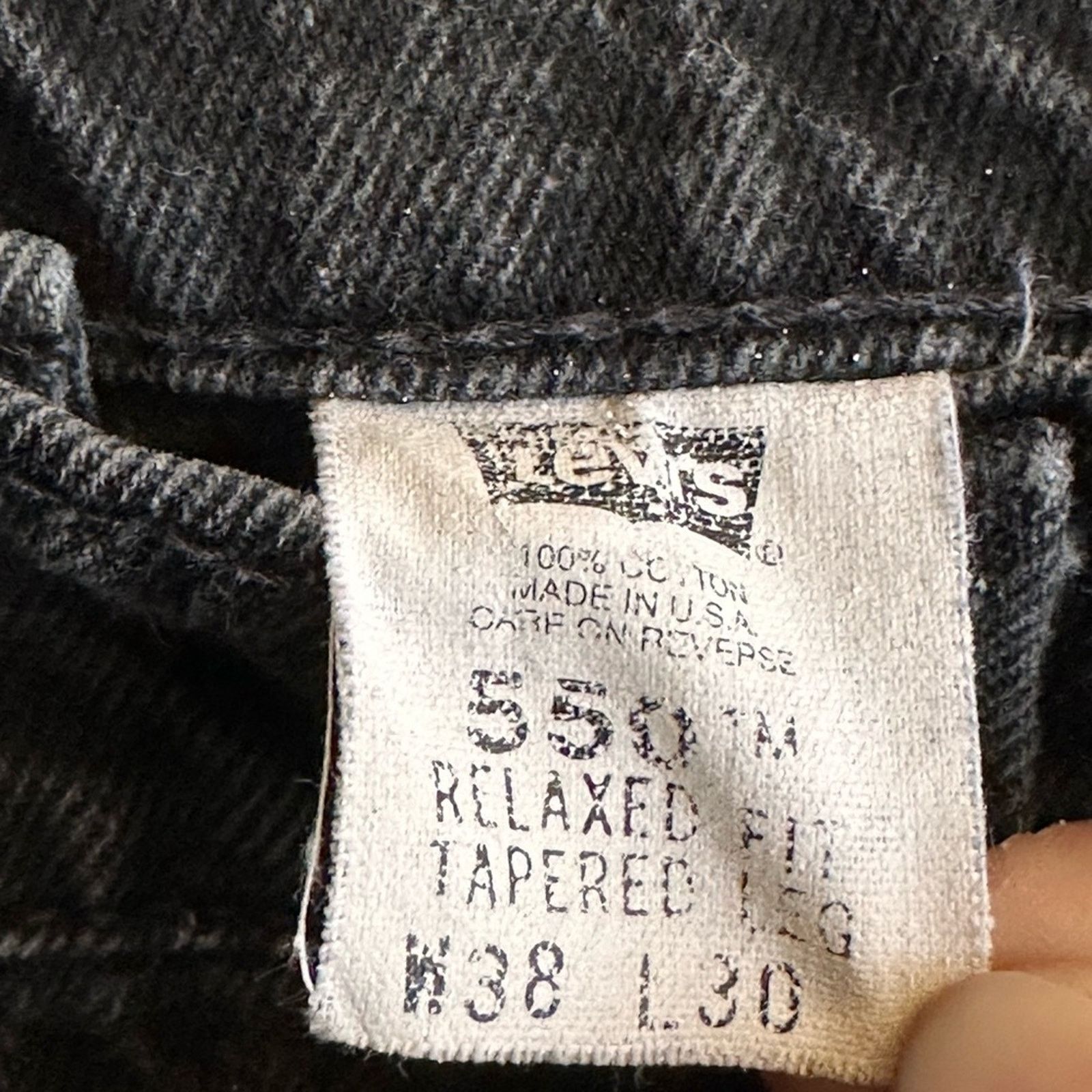 Levi's Men’s Vintage Levi’s 550 Relaxed Fit Tapered Leg Black Denim Size US 38 / EU 54 - 3 Thumbnail