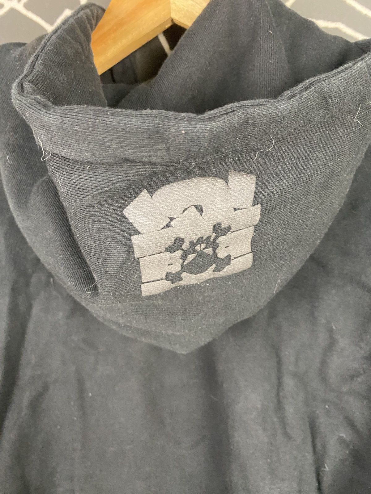 Santastic WARU pullover hoodie