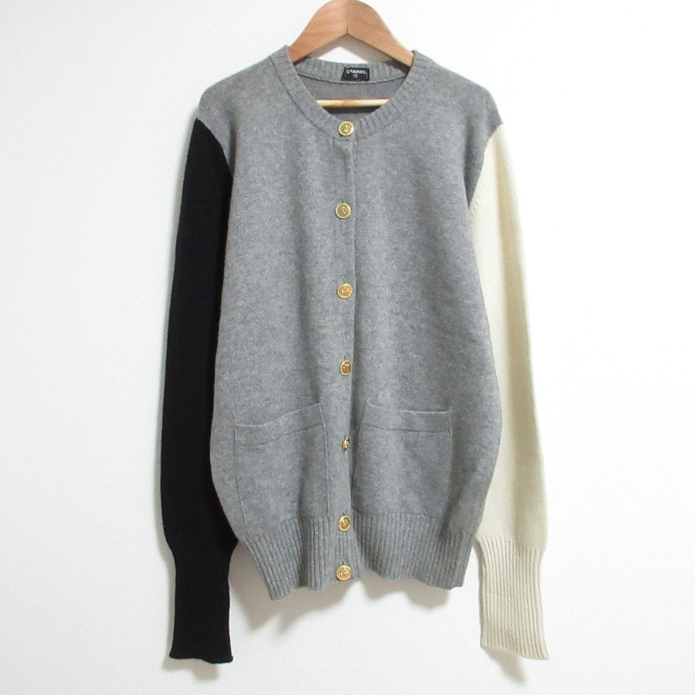Chanel Chanel Chanel Camellia Button Cashmere Cardigan Textile Tops DUTY FREE for USA Size ONE SIZE - 1 Thumbnail