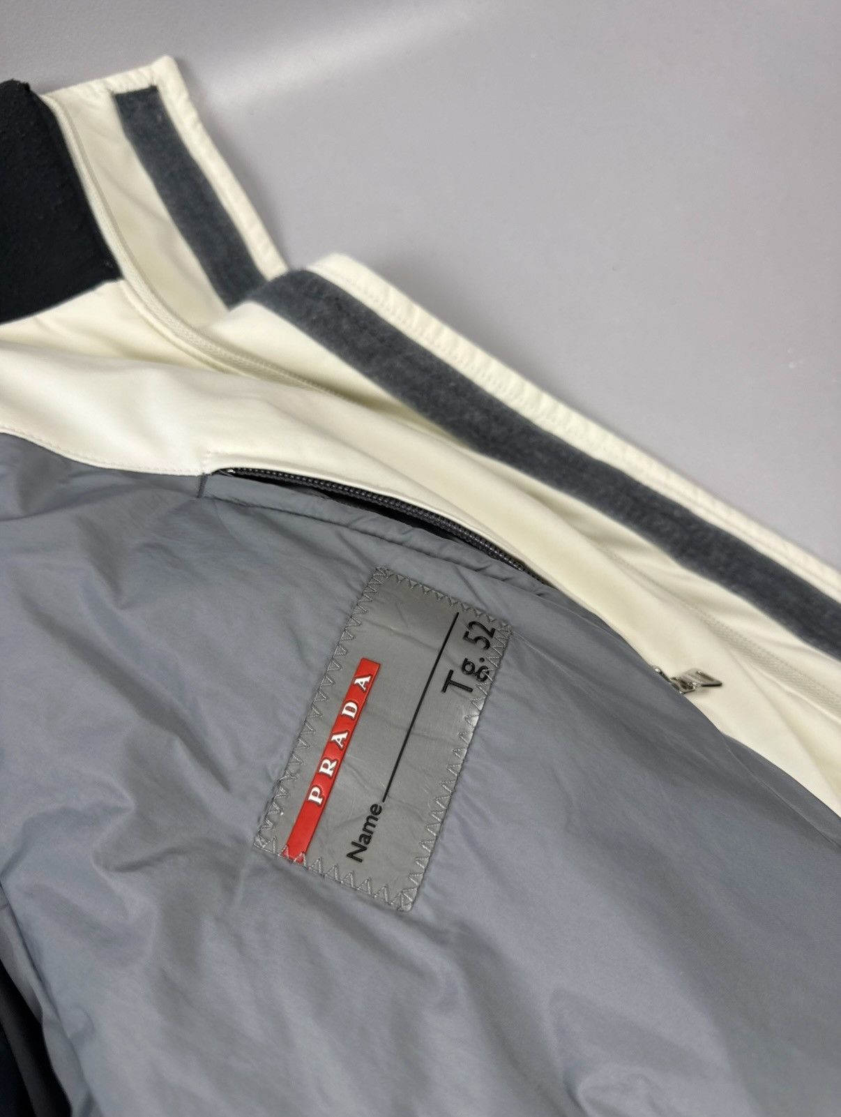 Prada Prada goretex jacket white & black puffer size XL mens Size US XL / EU 56 / 4 - 13 Thumbnail