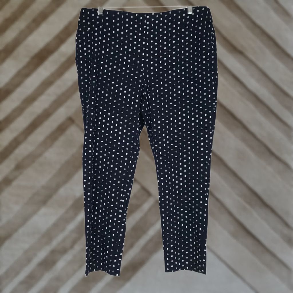 Vintage CHICO'S NAVY ELASTIC WAIST PULL-ON AKLE PANT WOMEN'S 3 Size 26" / US 2 / IT 38 - 1 Thumbnail
