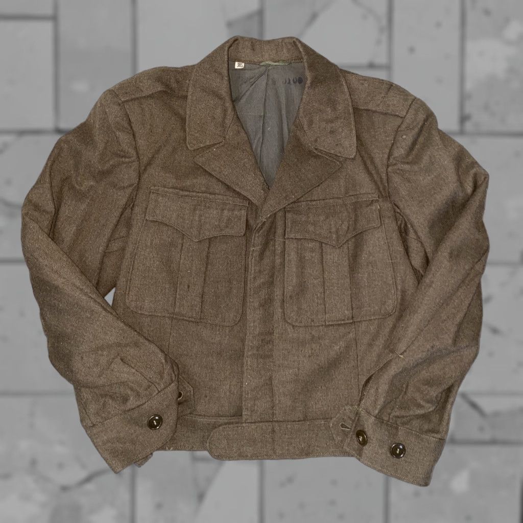 Vintage VINTAGE Unbranded Military Jacket Mens Green Multi Button 38S Wool Solid Casual Men 38S Size US XXS / EU 40 - 1 Thumbnail