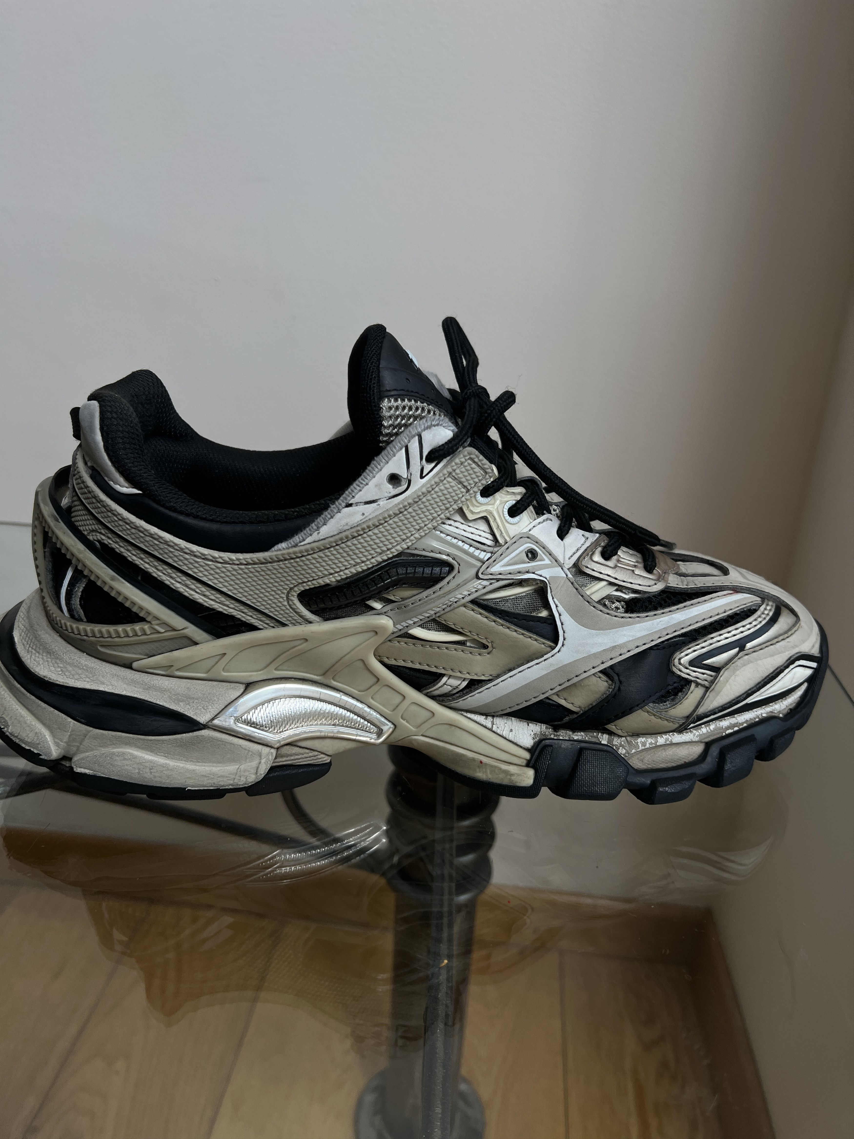 Balenciaga TRACK.2 BEIGE SZ EU 41 Size US 8 / EU 41 - 21 Thumbnail