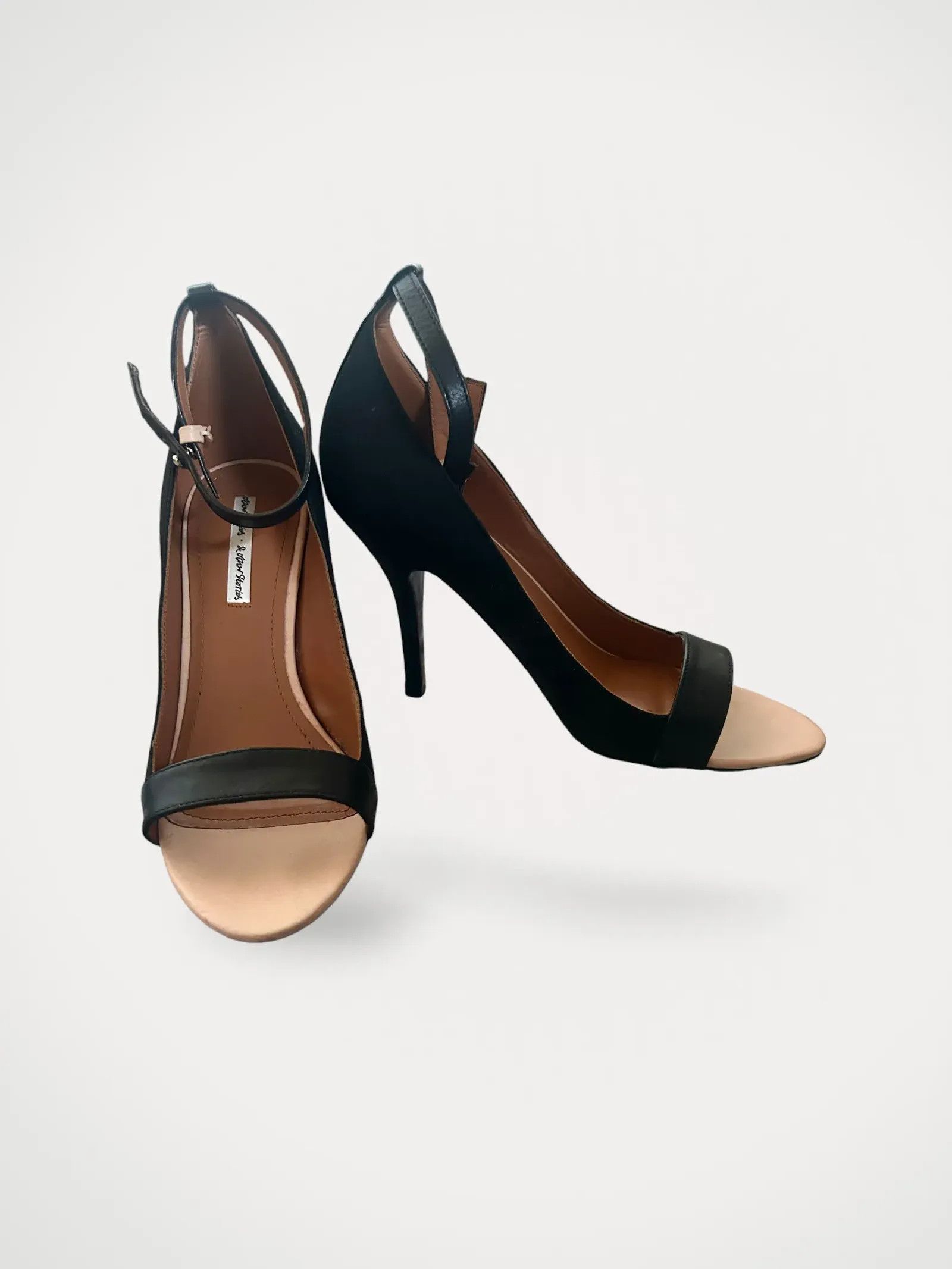 & Other Stories & Other Stories Heels Size US 7 / IT 37 - 1 Thumbnail