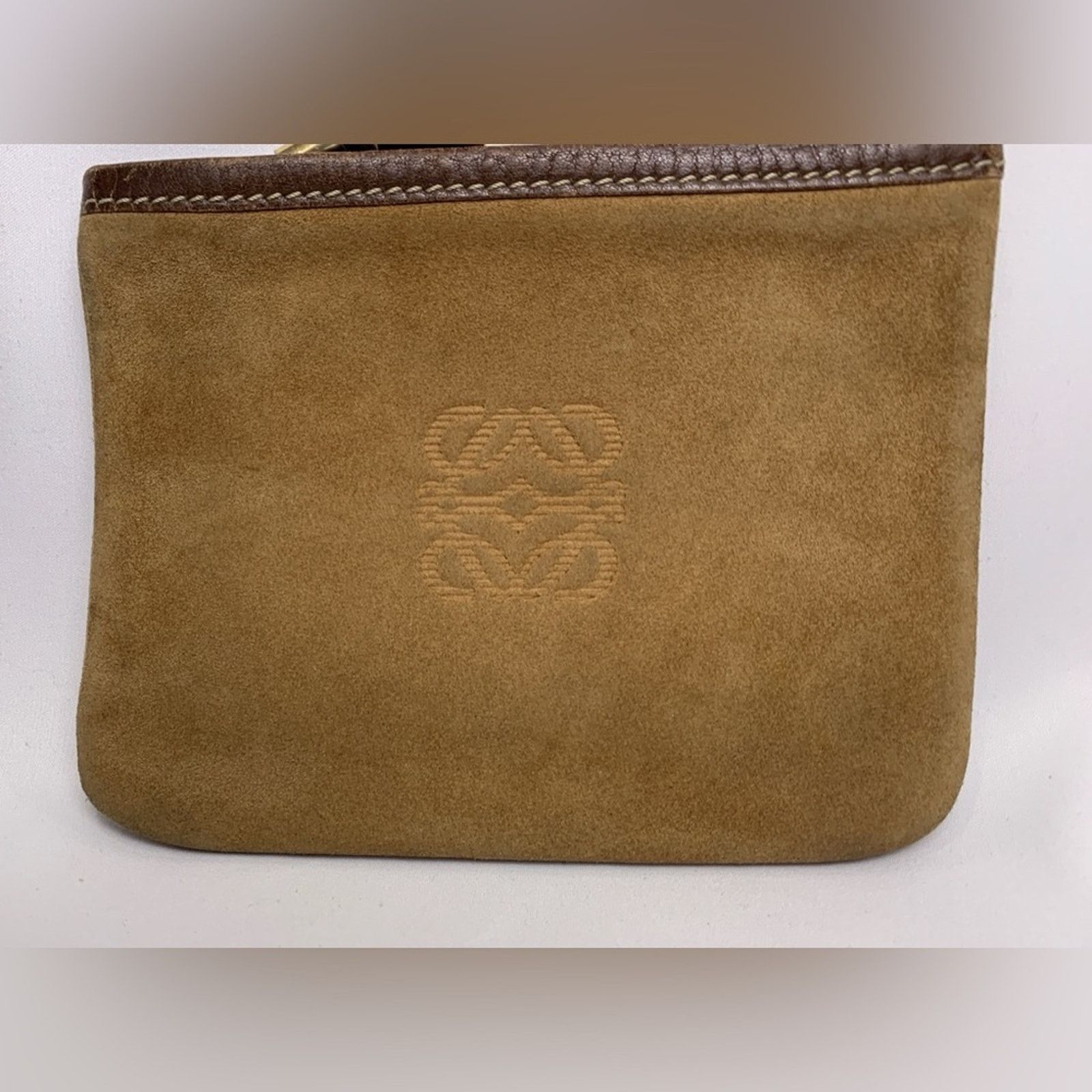 Loewe Loewe Tan Camel Suede Zip Pouch Size ONE SIZE - 2 Thumbnail