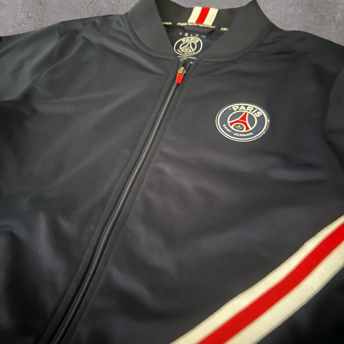 Nike Nike PSG Tracksuit darkblue Vintage jacket+pants Size US M / EU 48-50 / 2 - 3 Thumbnail