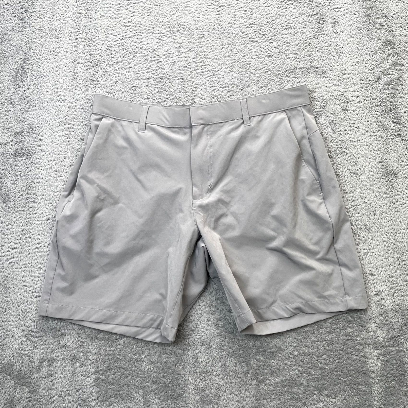 Fabletics Fabletics Shorts Mens 34 Gray The Only Tech Athletic Stretch Water Repellent Activewear Casual Size US 34 / EU 50 - 2 Thumbnail