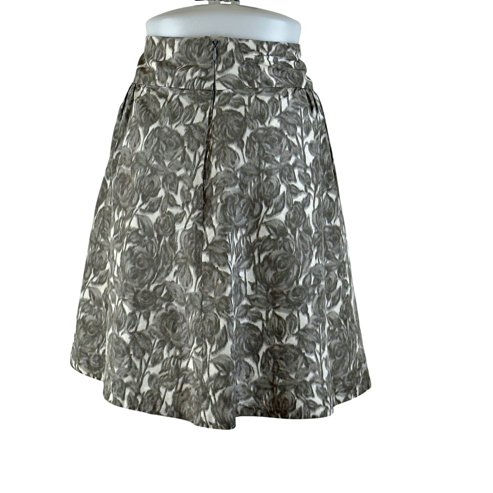 J.Crew J. Crew Silk Fit Flair Full Skirt Gray Rose Floral Romantic Size 26" / US 2 / IT 38 - 3 Thumbnail
