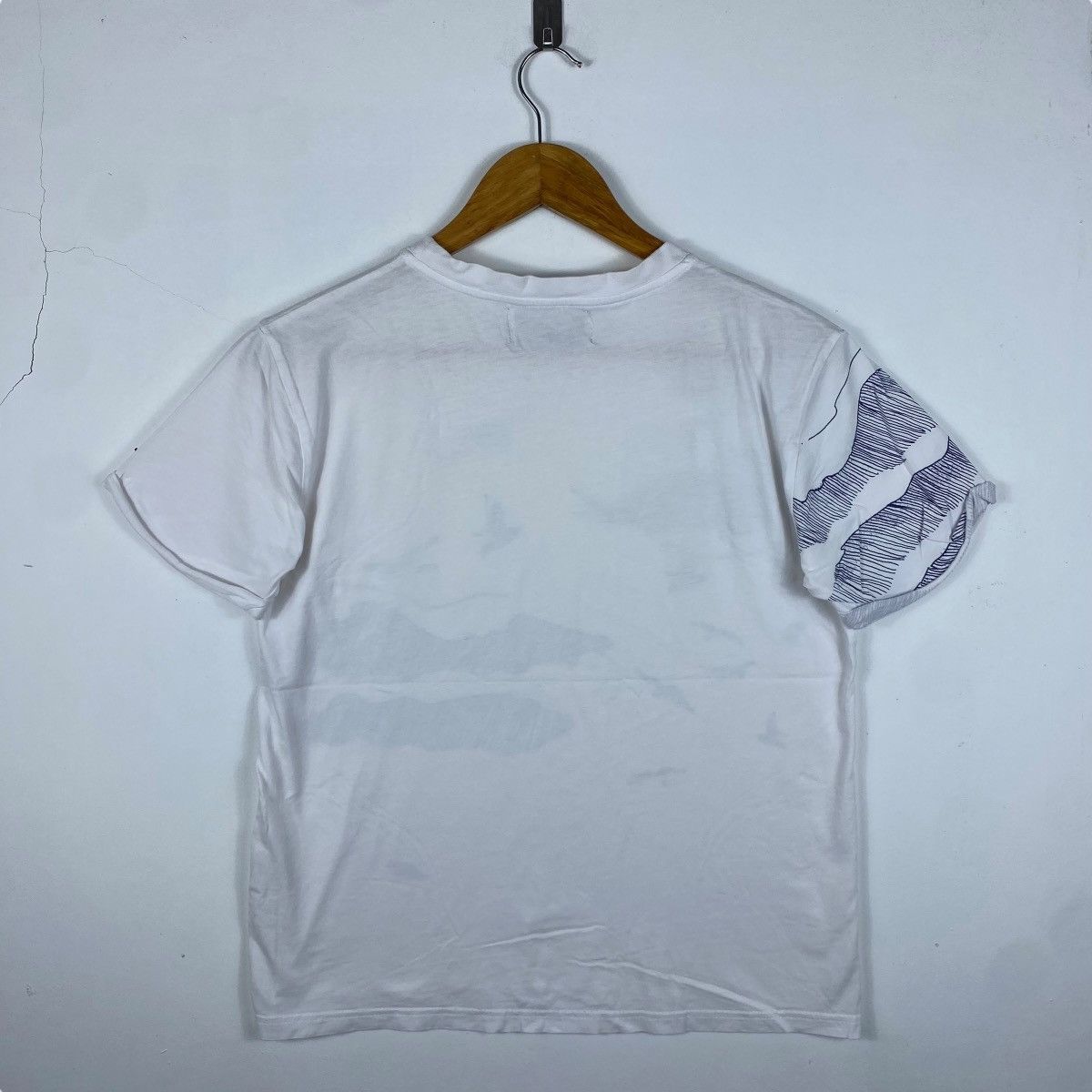 Le Mont Saint Michel Le Mont St. Michel BON SOUVENIR De BRETAGNE Tee Shirt Small Size US S / EU 44-46 / 1 - 5 Thumbnail