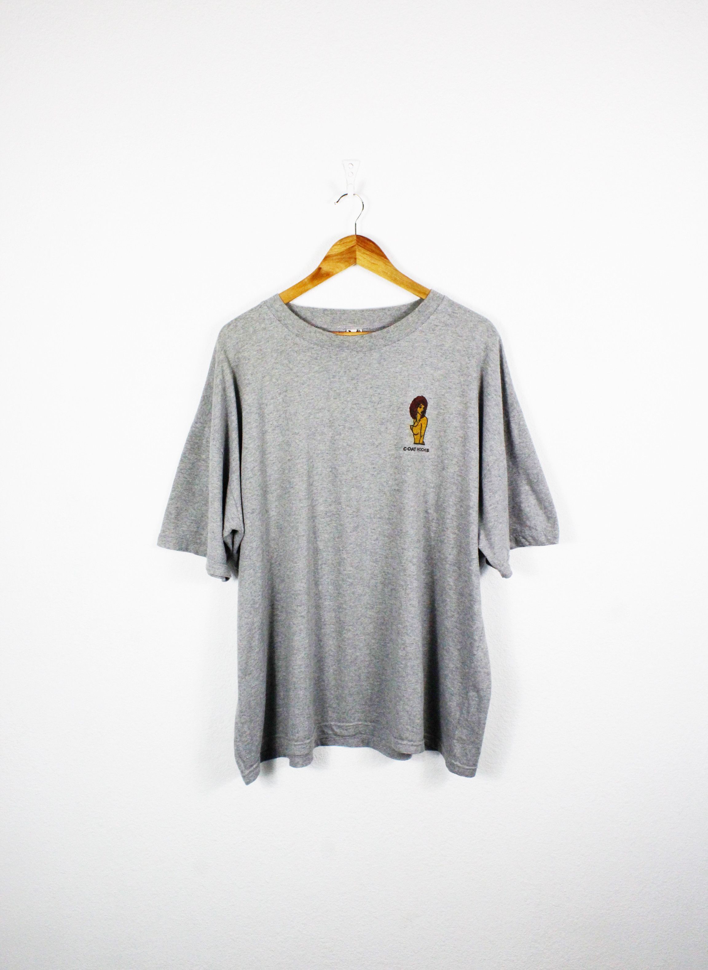 Vintage Vintage William Street Coat Hooks Humor Boobs Style Tee Size US XL / EU 56 / 4 - 1 Thumbnail