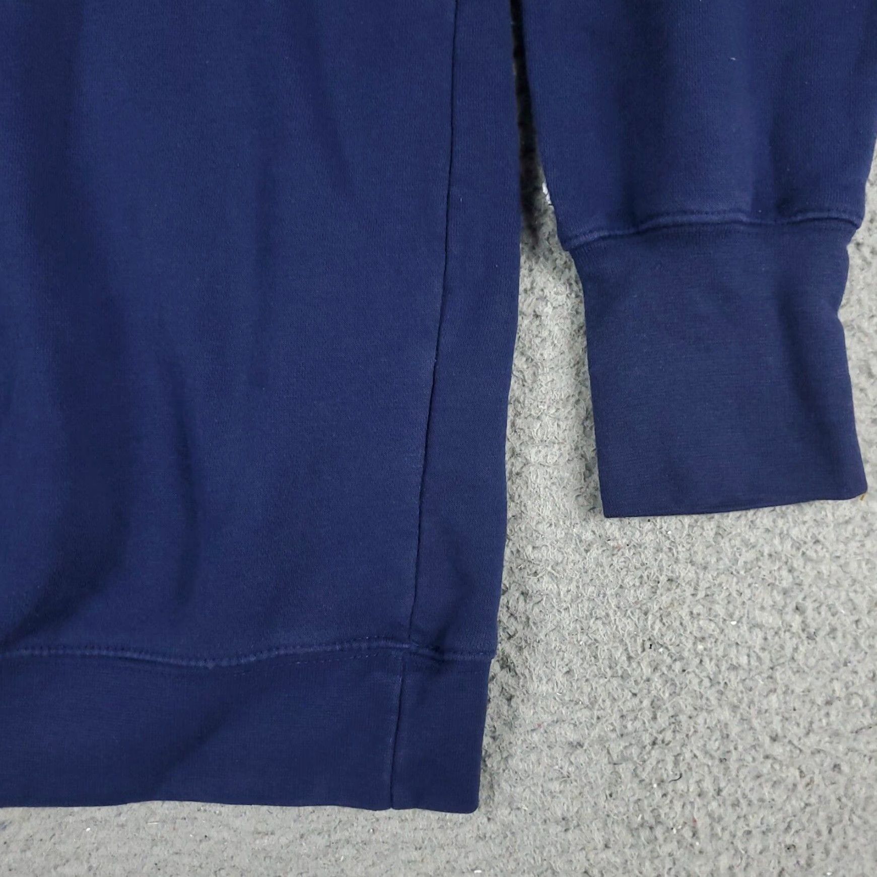Champion Womens Sweater Champion Large XL Blue Casual Pullover Sweatshirt Size L / US 10 / IT 46 - 4 Thumbnail
