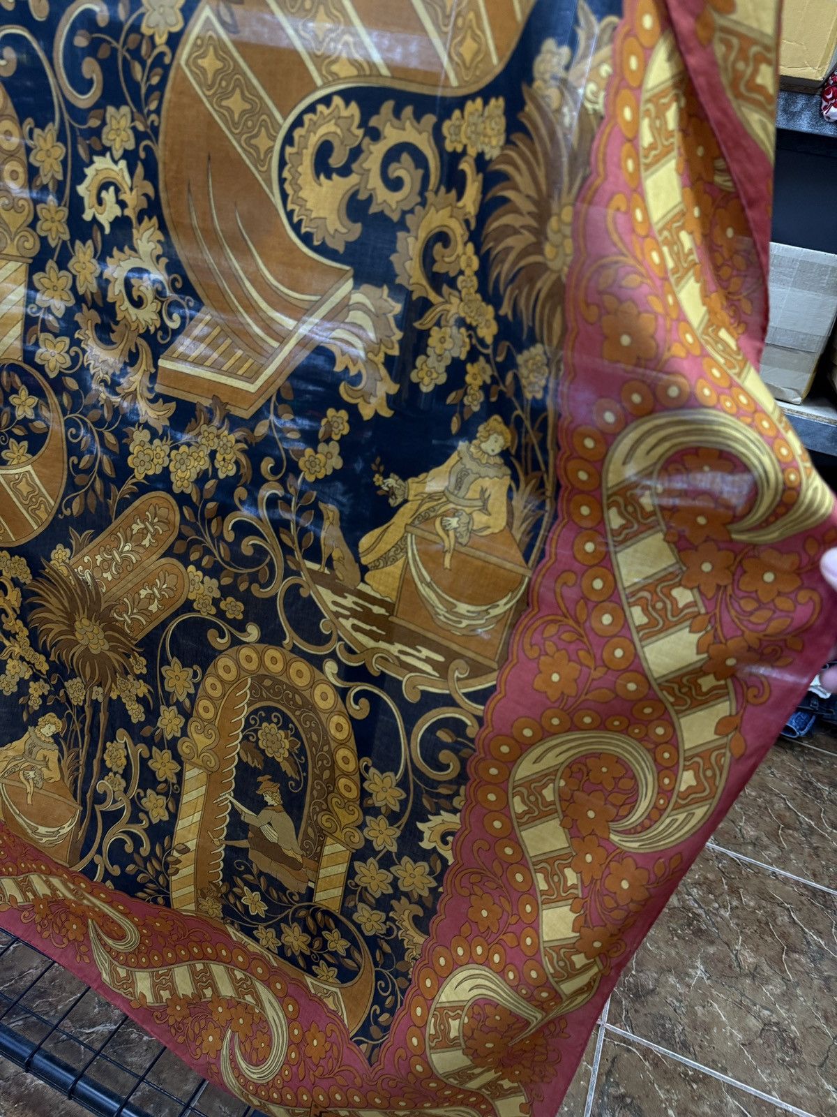 Salvatore Ferragamo 🇮🇹 Vintage 90s Salvatore Ferragamo Silk Scarf Baroque Italy Size ONE SIZE - 13 Thumbnail
