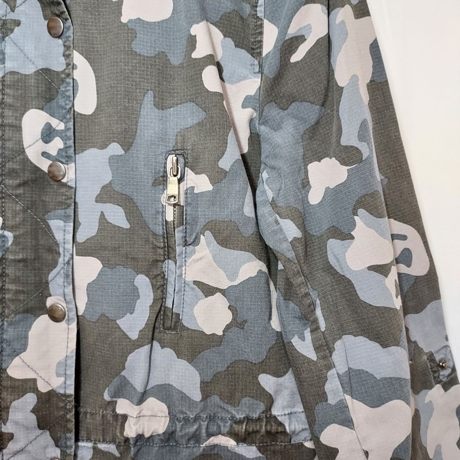 Banana Republic Banana Republic Blue Camouflage Camo Cargo Utility Jacket Size M / US 6-8 / IT 42-44 - 9 Thumbnail