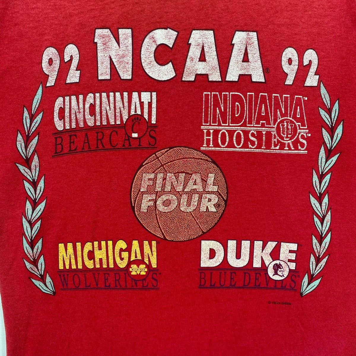 Vintage Distressed Vintage 90s NCAA Final Four Graphic Tee Shirt Size US M / EU 48-50 / 2 - 2 Thumbnail