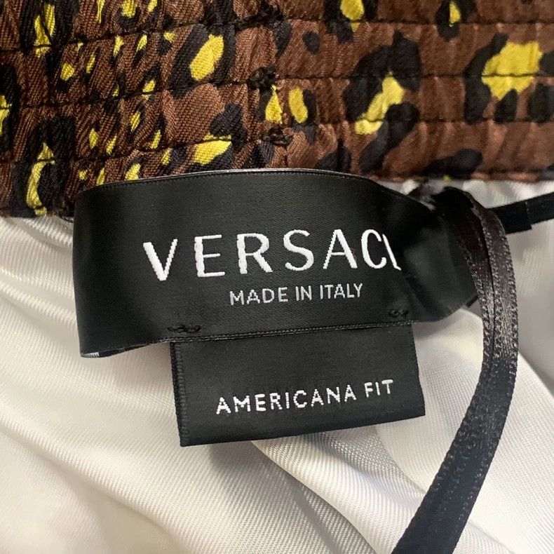 Versace Versace Mulberry silk shorts Size US 32 / EU 48 - 5 Thumbnail