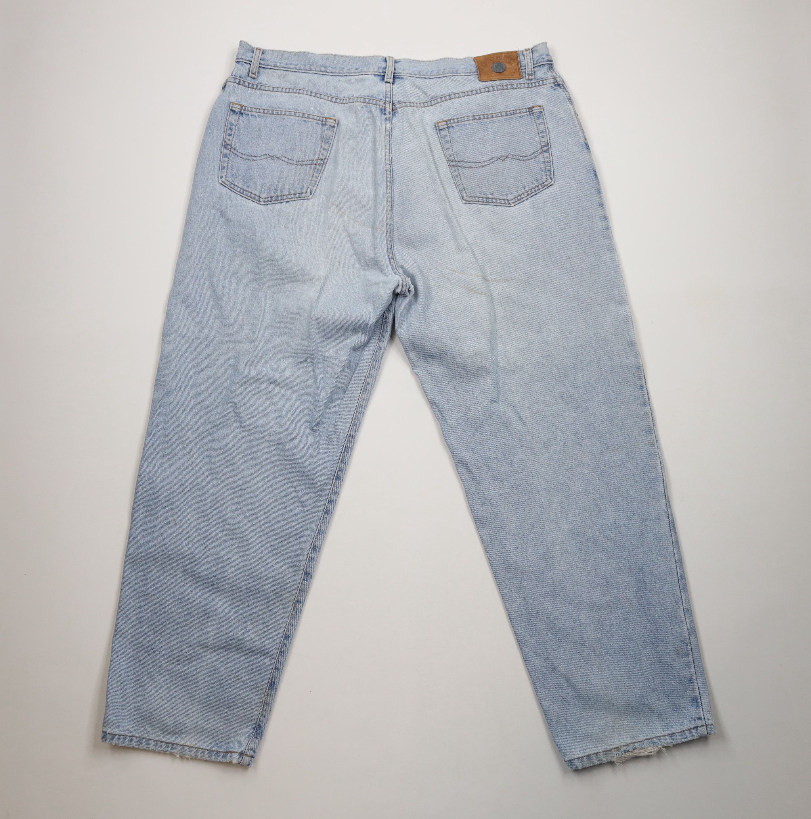Tommy Hilfiger × Vintage Vintage 90s Tommy Hilfiger Relaxed Fit Tapered Leg Jeans Size US 40 / EU 56 - 12 Thumbnail