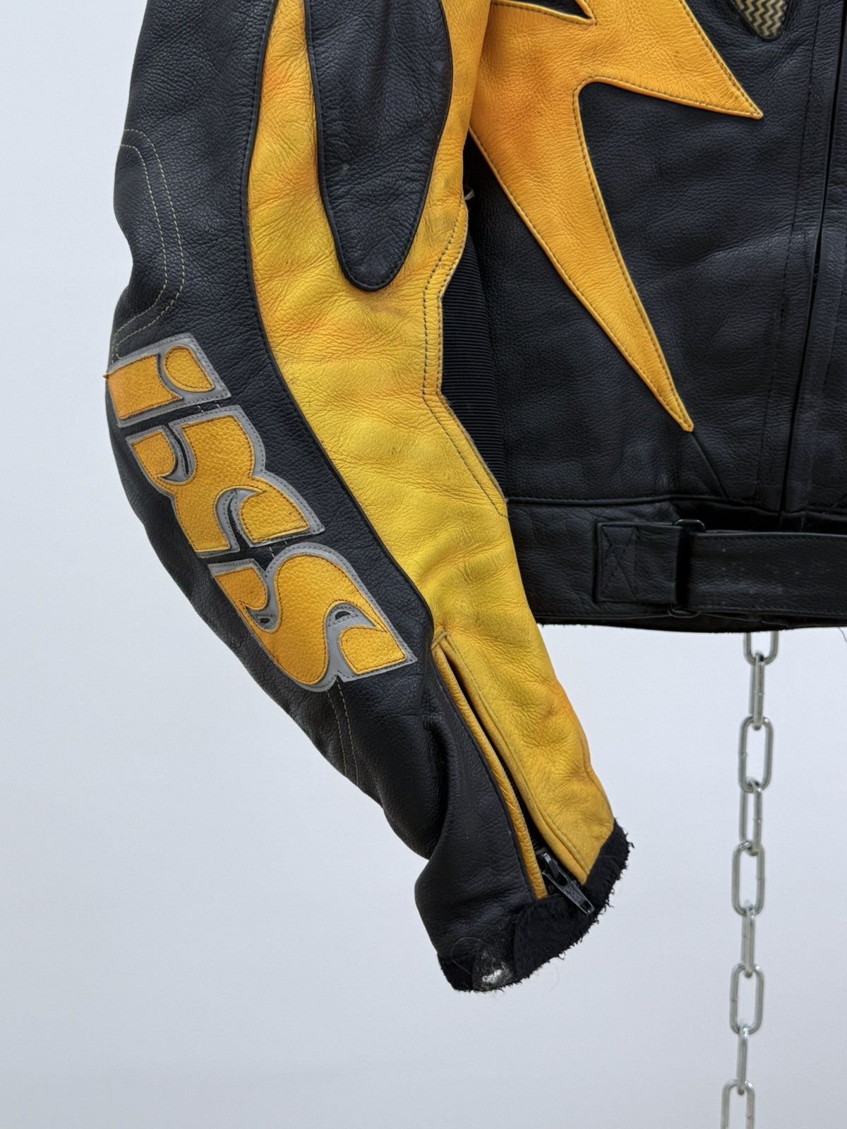 Japanese Brand Vintage IXS Moto Leather Jacket Balenciaga Style Size US L / EU 52-54 / 3 - 2 Thumbnail