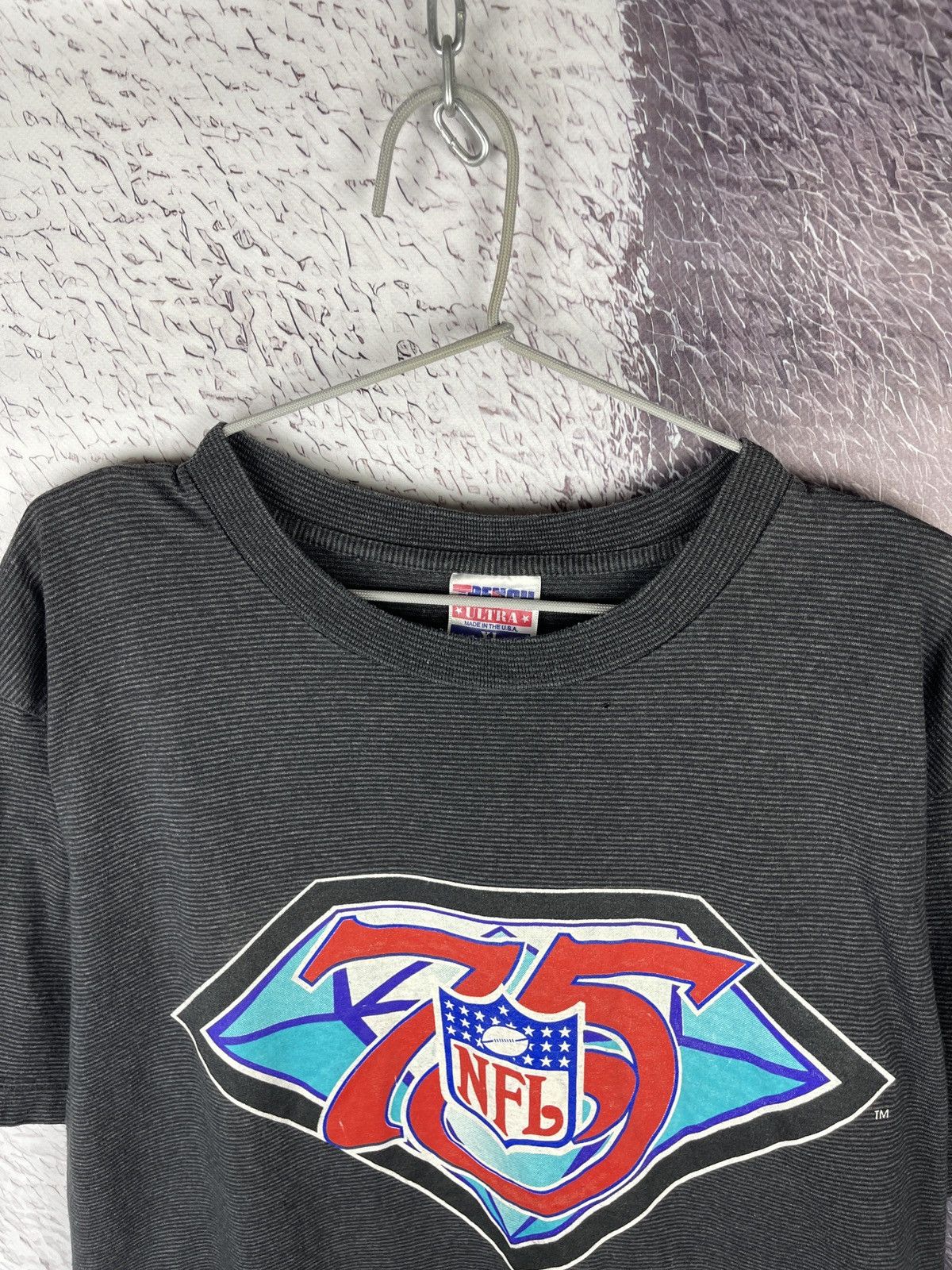 NFL Trench 1994 NFL 75 vintage castrol single stitch USA tee Size US XL / EU 56 / 4 - 10 Thumbnail