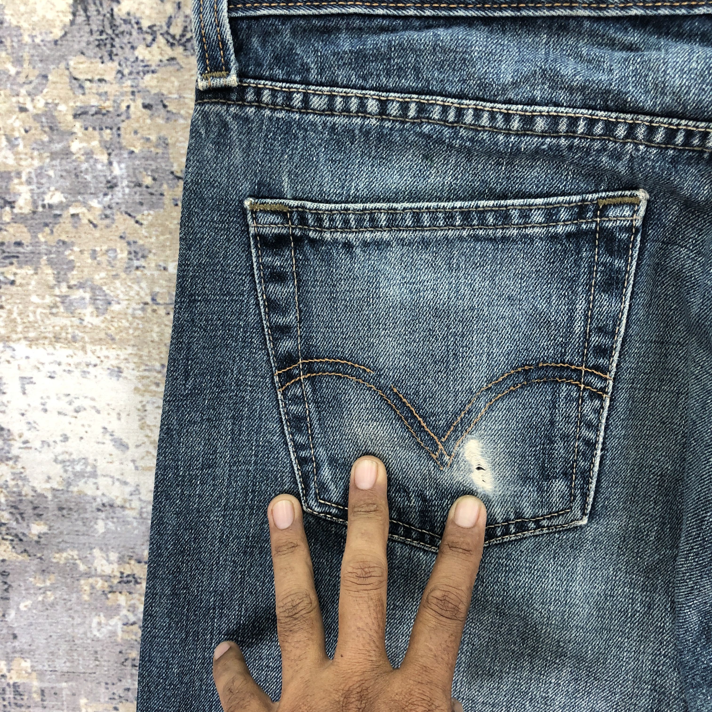 Levi's Vintage Y2K Levis 514 Faded Jeans Levi's Light Wash Denim Size US 34 / EU 50 - 9 Thumbnail