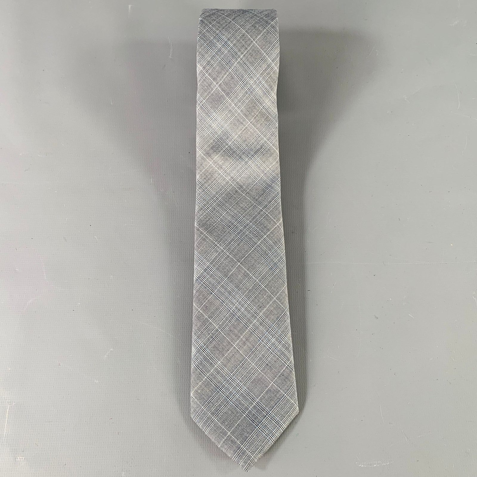 Brooks Brothers Black Fleece BLACK FLEECE Grey White Plaid Wool Skinny Tie Size ONE SIZE - 2 Thumbnail