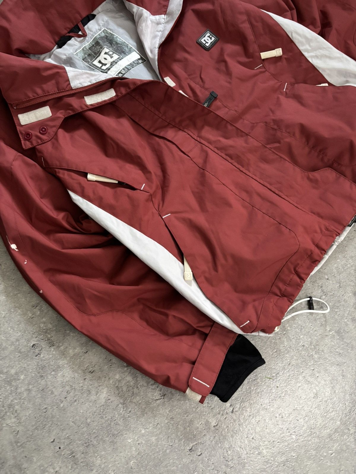 DC DC Shoes Snowboard Jacket S Streetwear Winter Sports burgund Size US S / EU 44-46 / 1 - 9 Thumbnail