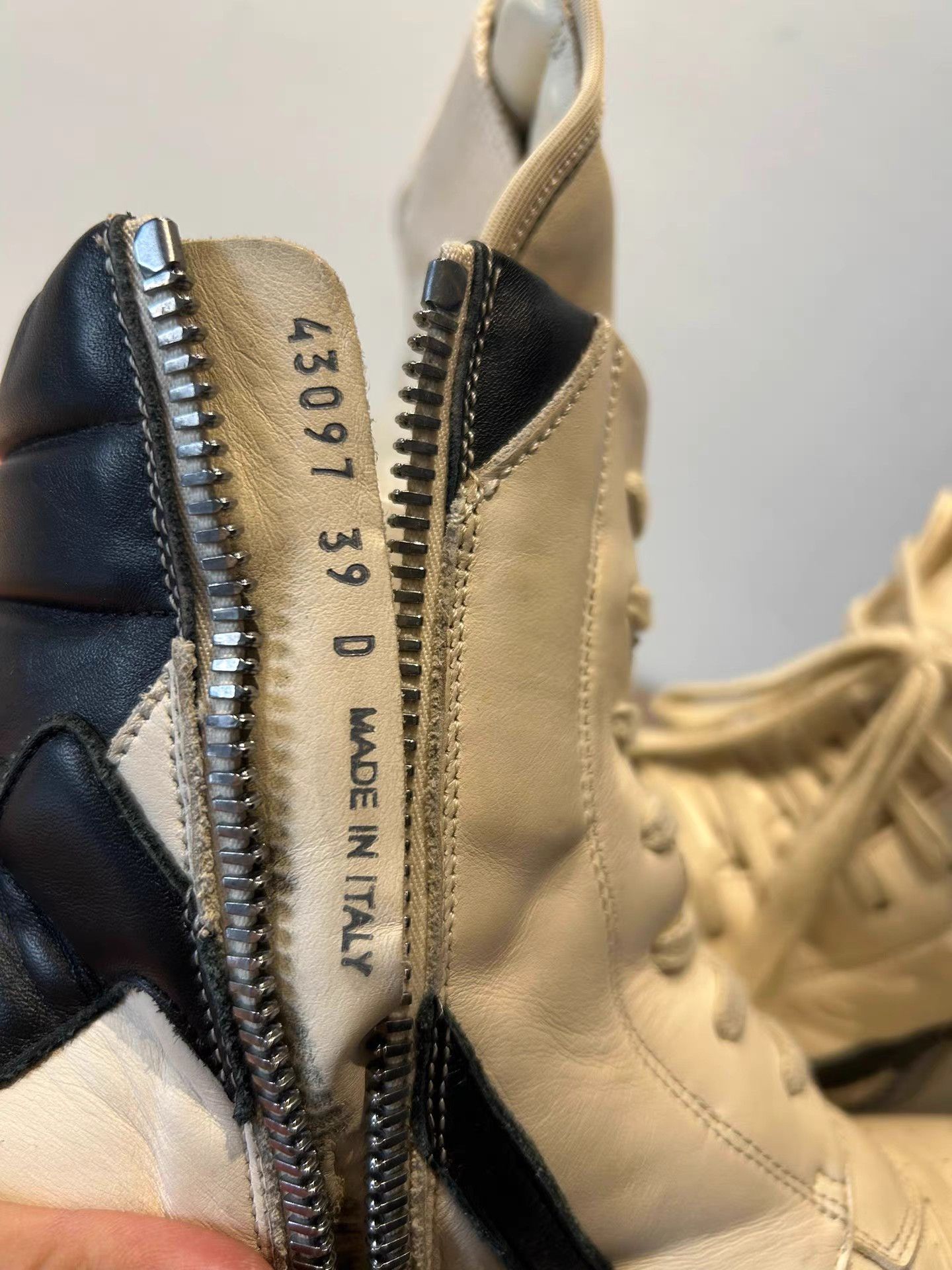 Rick Owens Rick Owens mainline reverse triangle sneakers Size US 6 / EU 39 - 7 Thumbnail