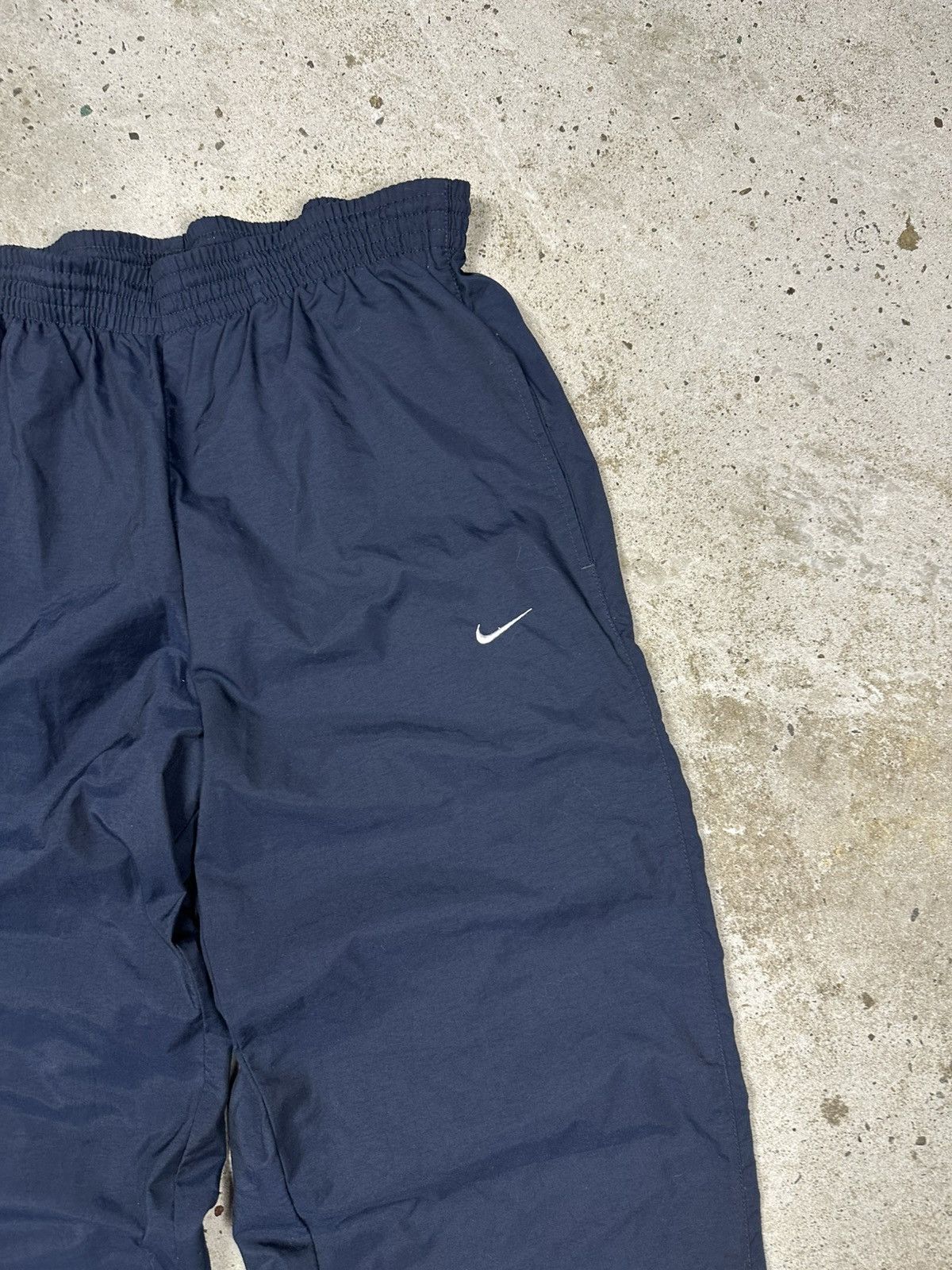 Nike Vintage Y2K Nike Navy Baggy Track Pants Swoosh rare 90s Size US 30 / EU 46 - 6 Thumbnail