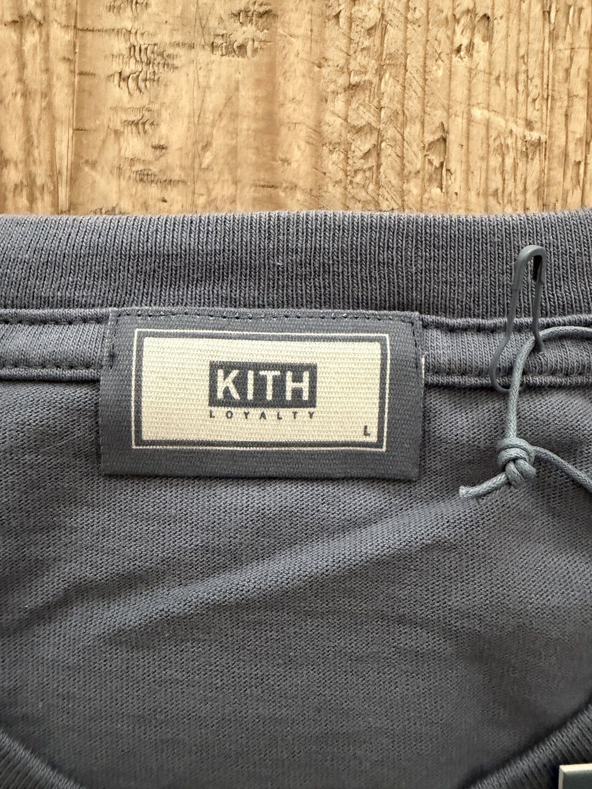 Kith Kith Loyalty Tee & Pins Complete Set Size US L / EU 52-54 / 3 - 10 Thumbnail