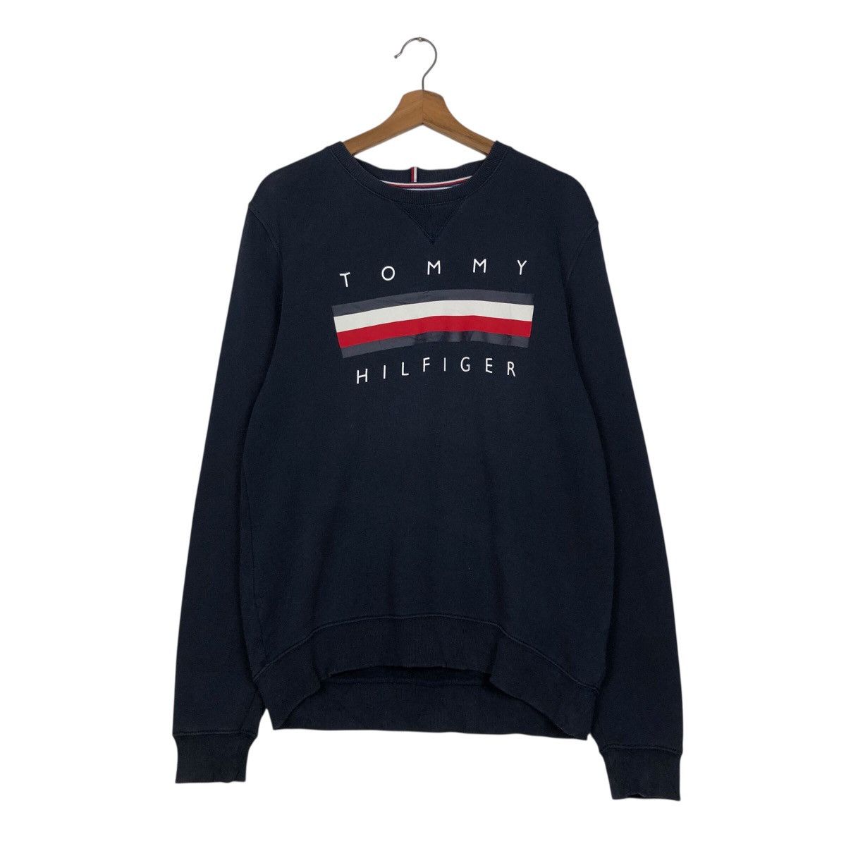 Japanese Brand Tommy Hilfiger Embroidered Flag Stripe Crewneck – Navy Size US M / EU 48-50 / 2 - 2 Thumbnail