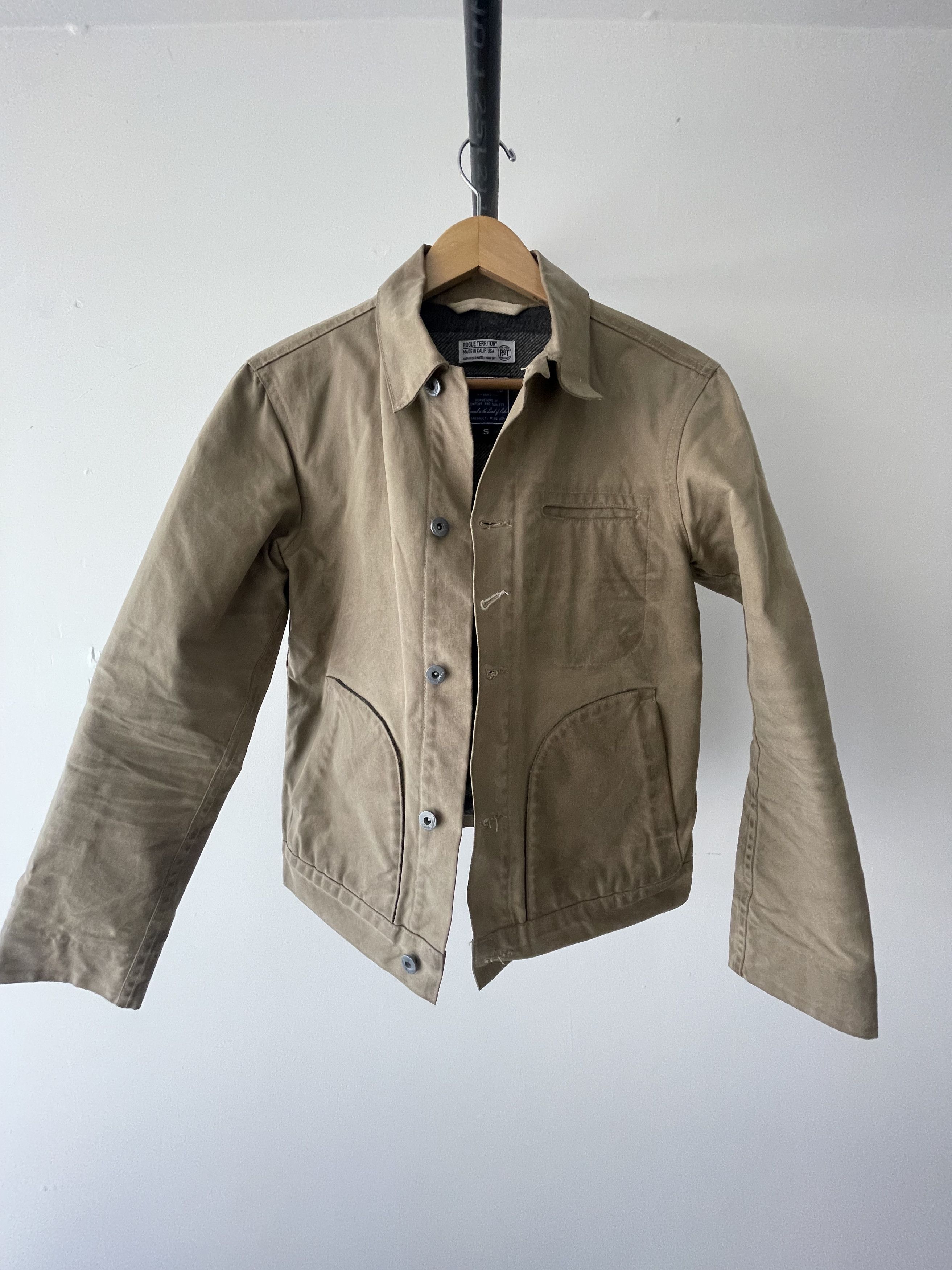 image of Rogue Territory Blanket Lined Waxed Ridgeline Supply Jacket in Tan, Men's (Size Small)