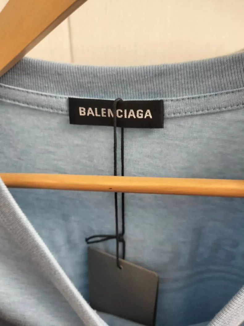 Balenciaga Balenciaga Political Campaign Coke Print Regular Crew Neck Size US L / EU 52-54 / 3 - 2 Thumbnail