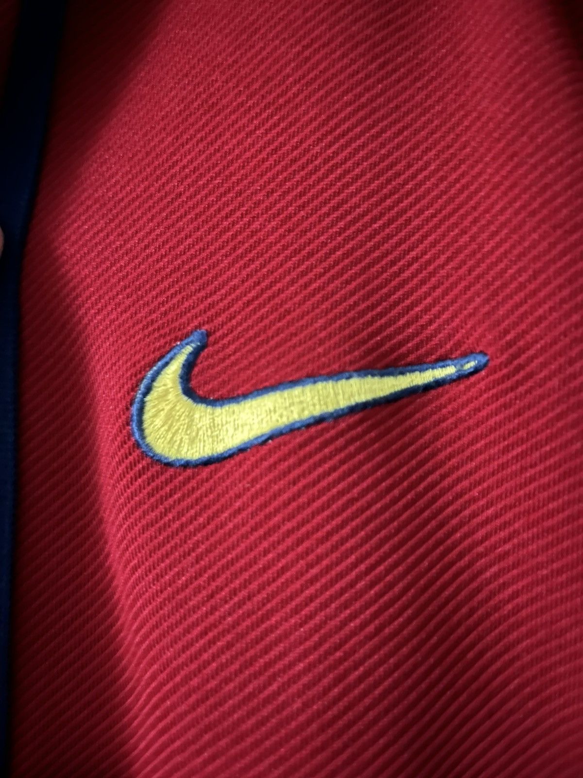 Nike 90s nike barcelona soccer football button jersey in medium Size US M / EU 48-50 / 2 - 3 Thumbnail