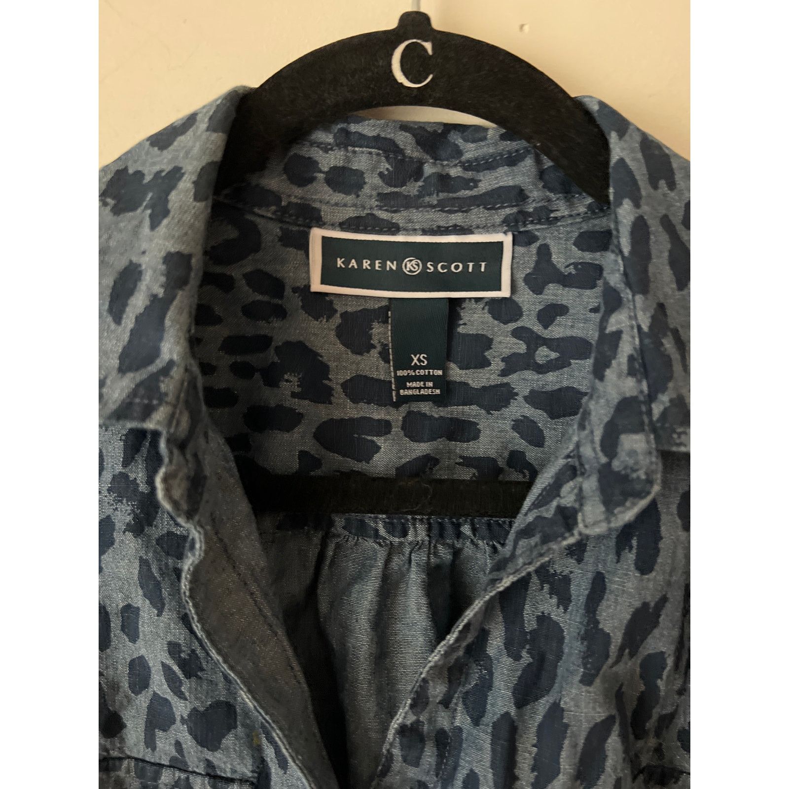 Other Karen Scott 3/4 sleeve button up animal print denim top XS Size XS / US 0-2 / IT 36-38 - 2 Thumbnail