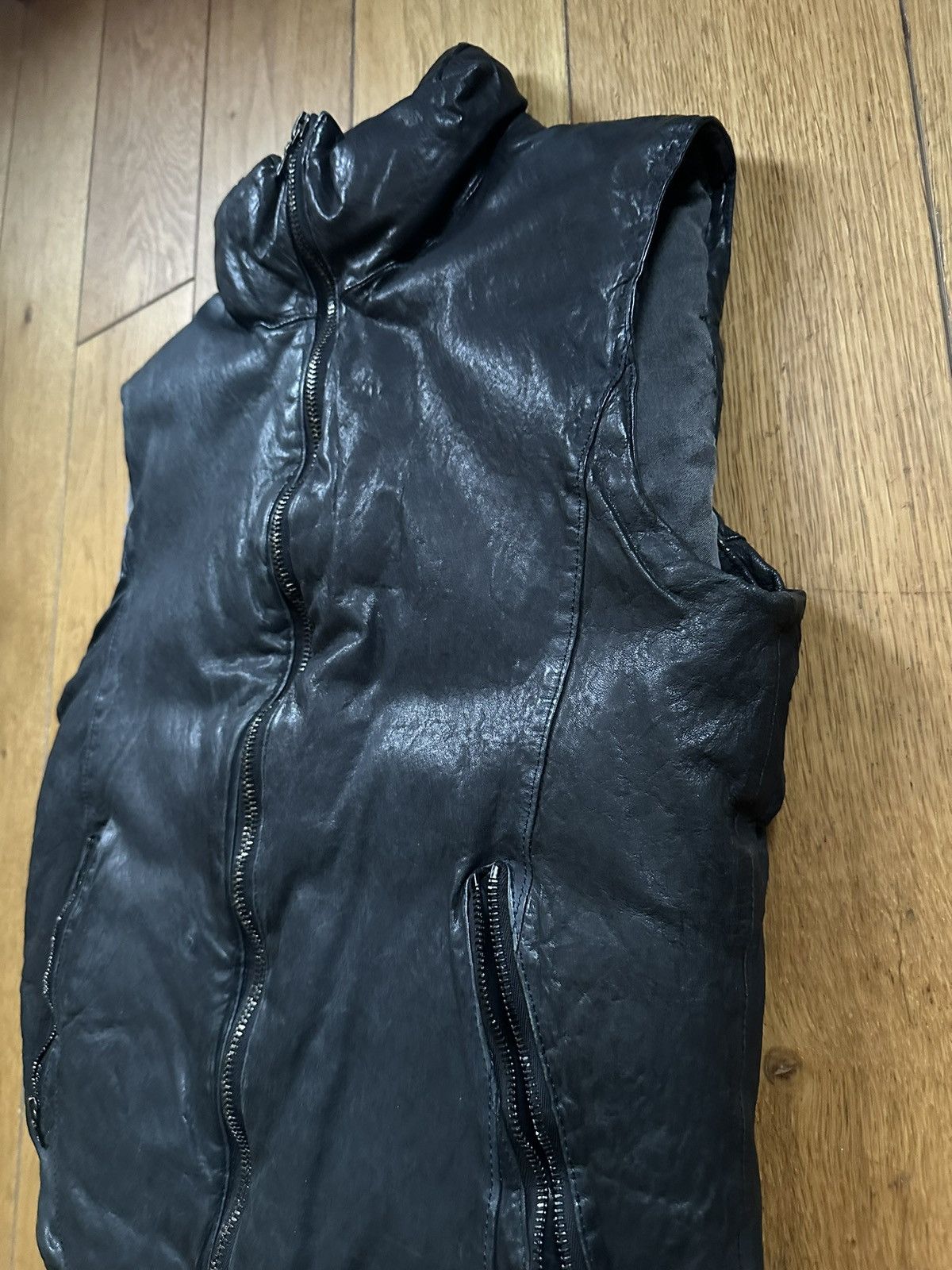 Isamu Katayama Backlash Metallic Navy Leather Down Vest JP 2 Fits US S Size US S / EU 44-46 / 1 - 3 Thumbnail