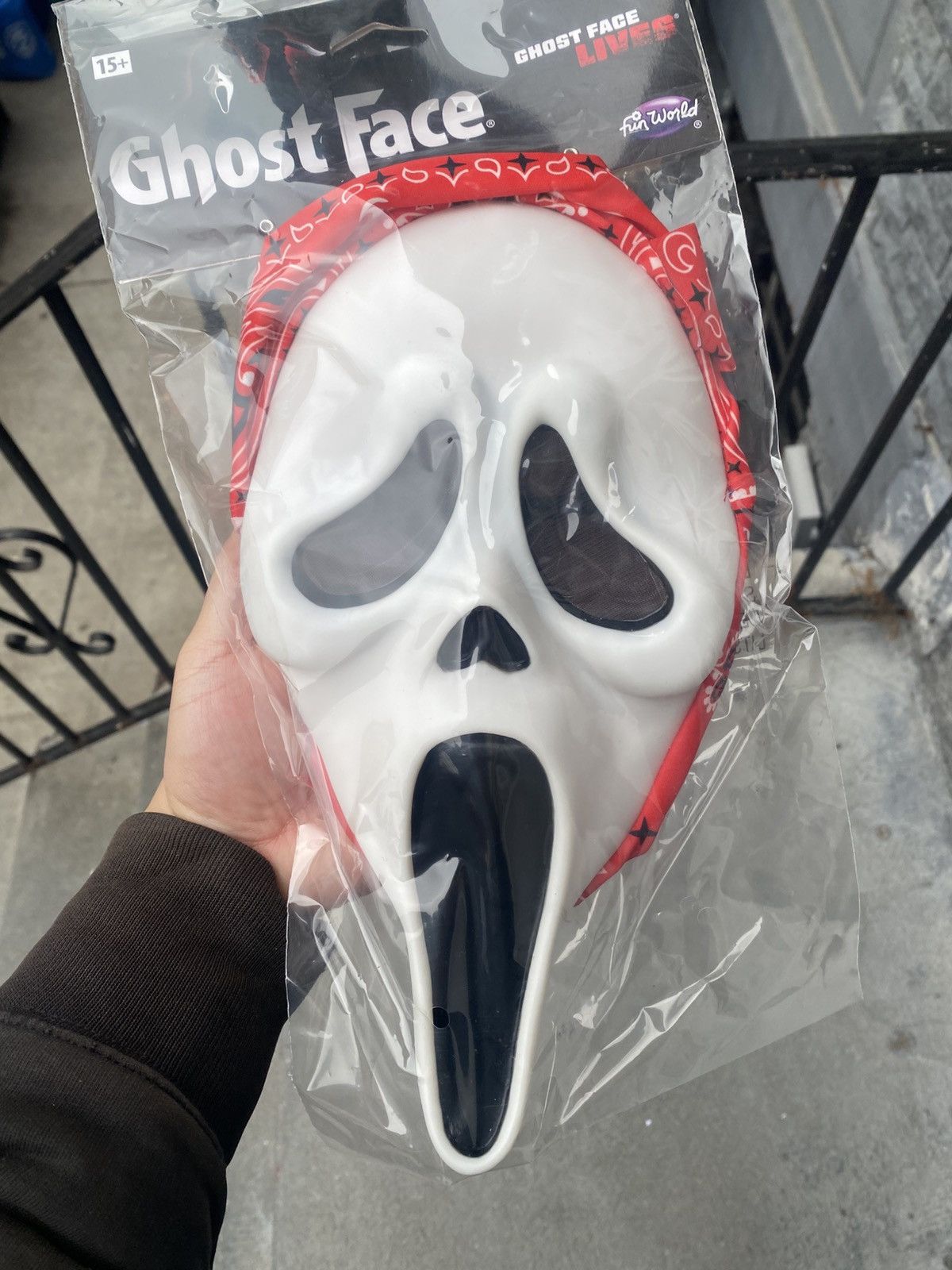 Supreme Supreme Ghostface Mask Red Size ONE SIZE - 2 Thumbnail