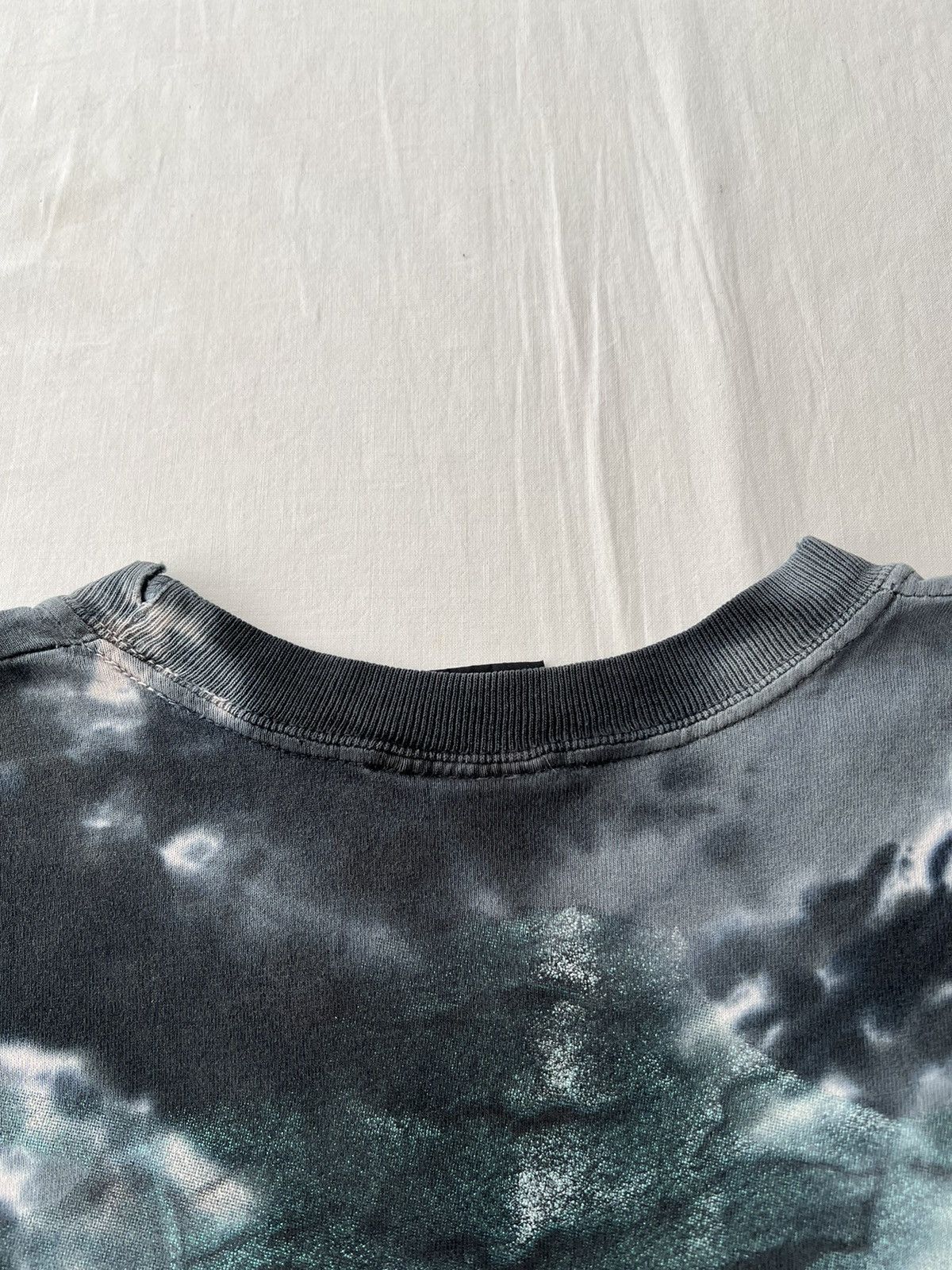 Vintage Vintage 90s Planet Earth Skeleton Ribs Tie Dye T-shirt Size US L / EU 52-54 / 3 - 18 Thumbnail