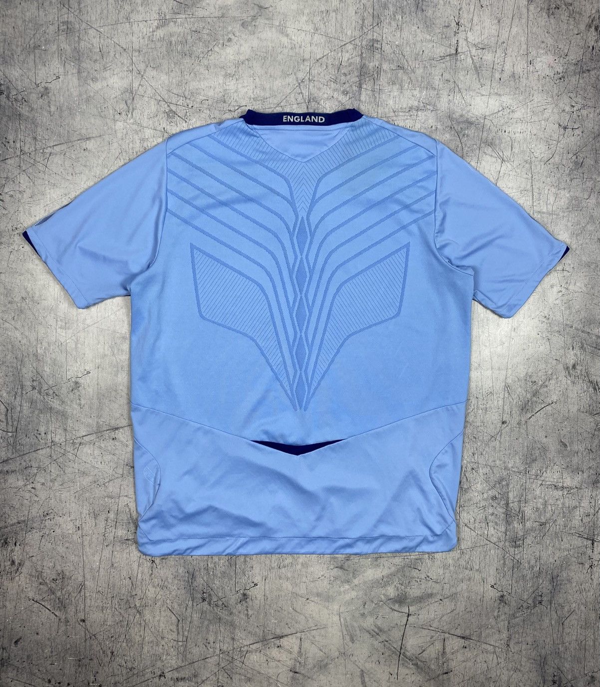 Umbro England 2008–10 Goalkeeper Umbro Jersey – Size XL Size US XL / EU 56 / 4 - 9 Thumbnail