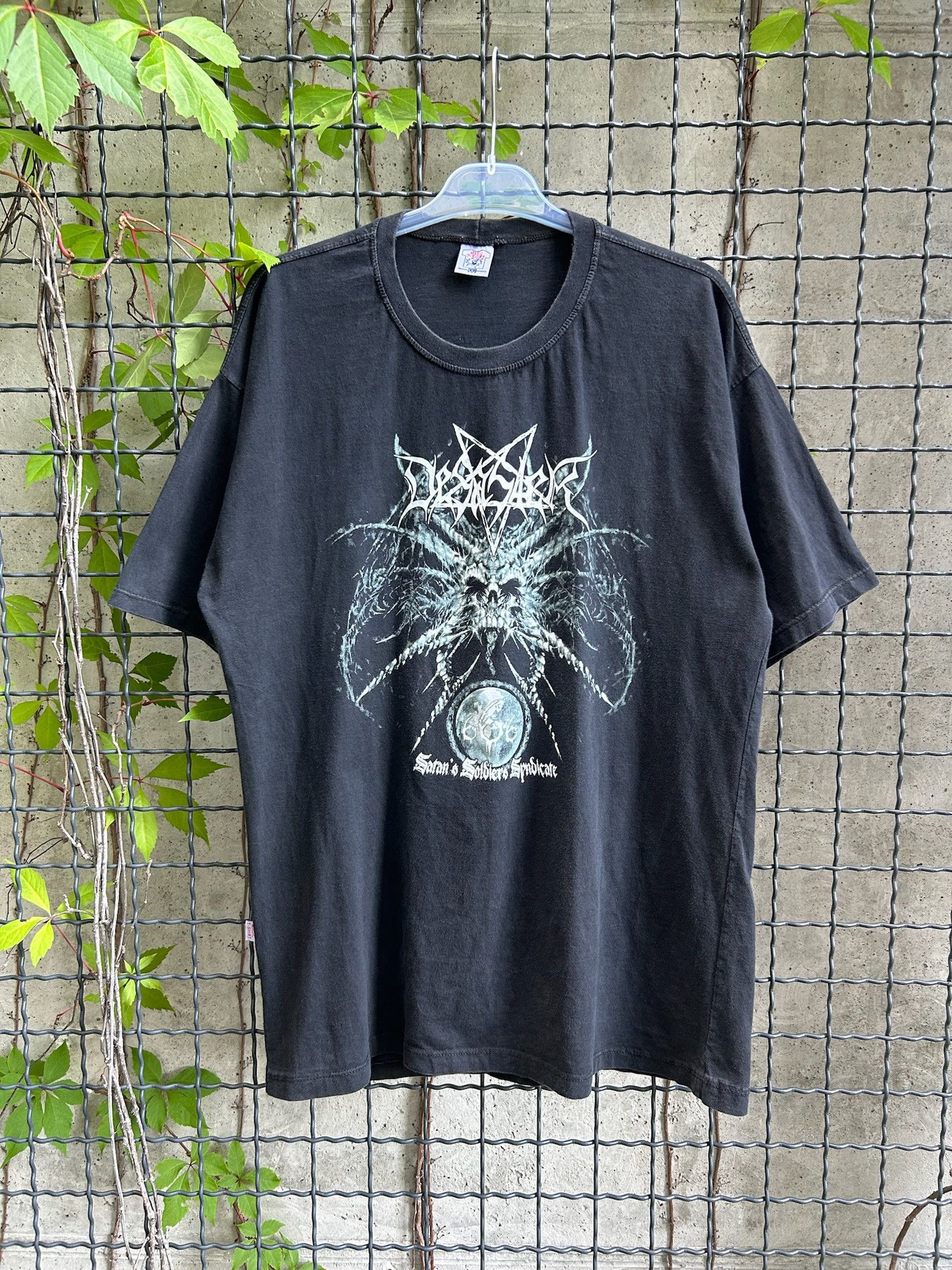 Band Tees × Vintage Desaster Vintage 2000s Satan's Soldiers Syndicate Band Tee Size US L / EU 52-54 / 3 - 1 Thumbnail