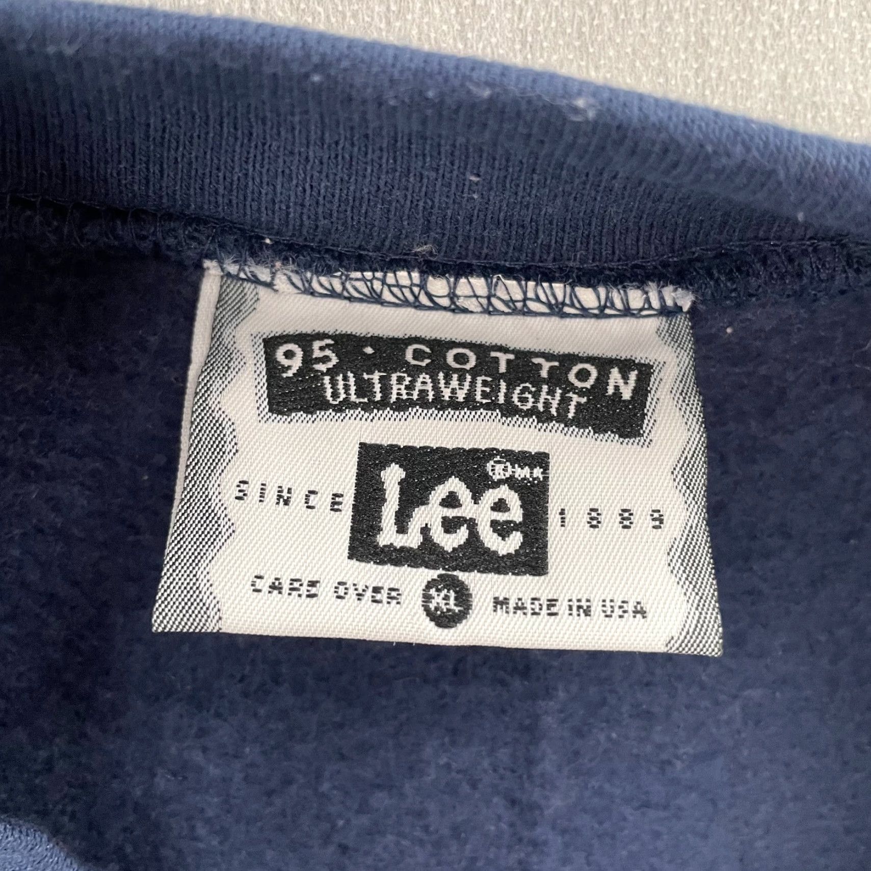 Lee VINTAGE University of Rhode Island Sweater Adult XL Blue Pullover Fleece Men 90s Size US XL / EU 56 / 4 - 5 Thumbnail
