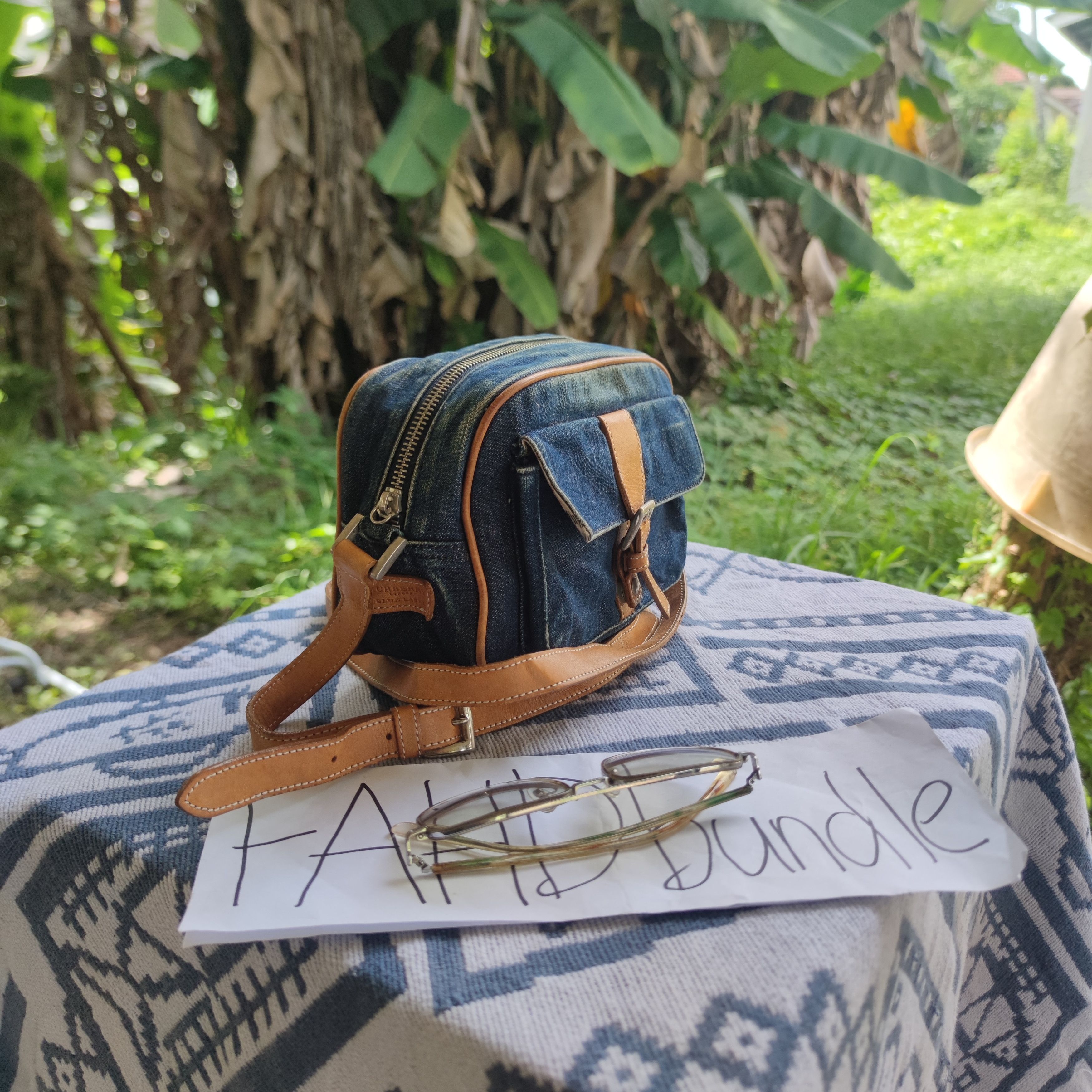 Burberry BURBERRY DENIM SLINGBAG Size ONE SIZE - 8 Thumbnail