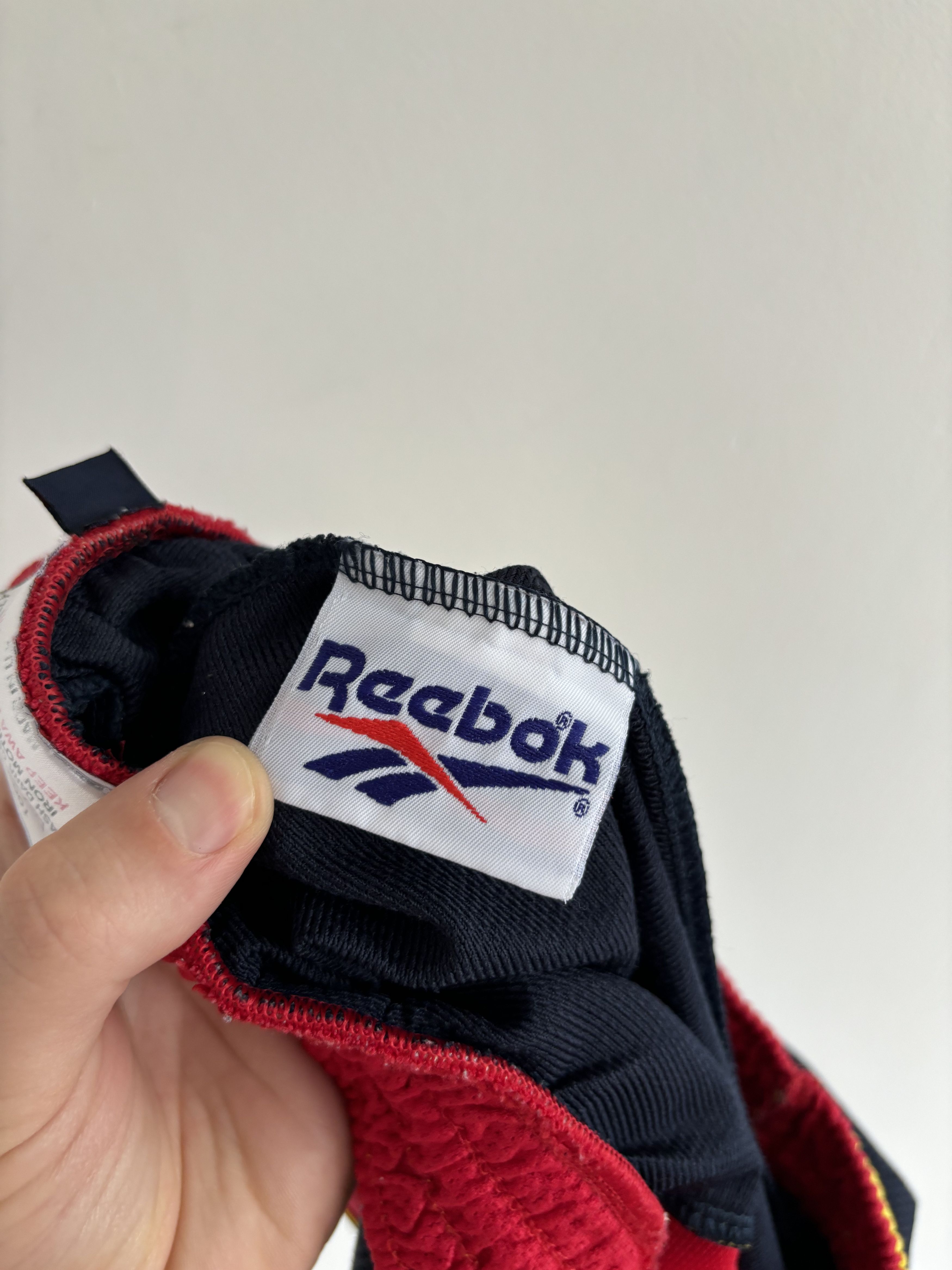 Reebok Liverpool Reebok 1997/99 Team Soccer Shorts Size US 28 / EU 44 - 7 Thumbnail