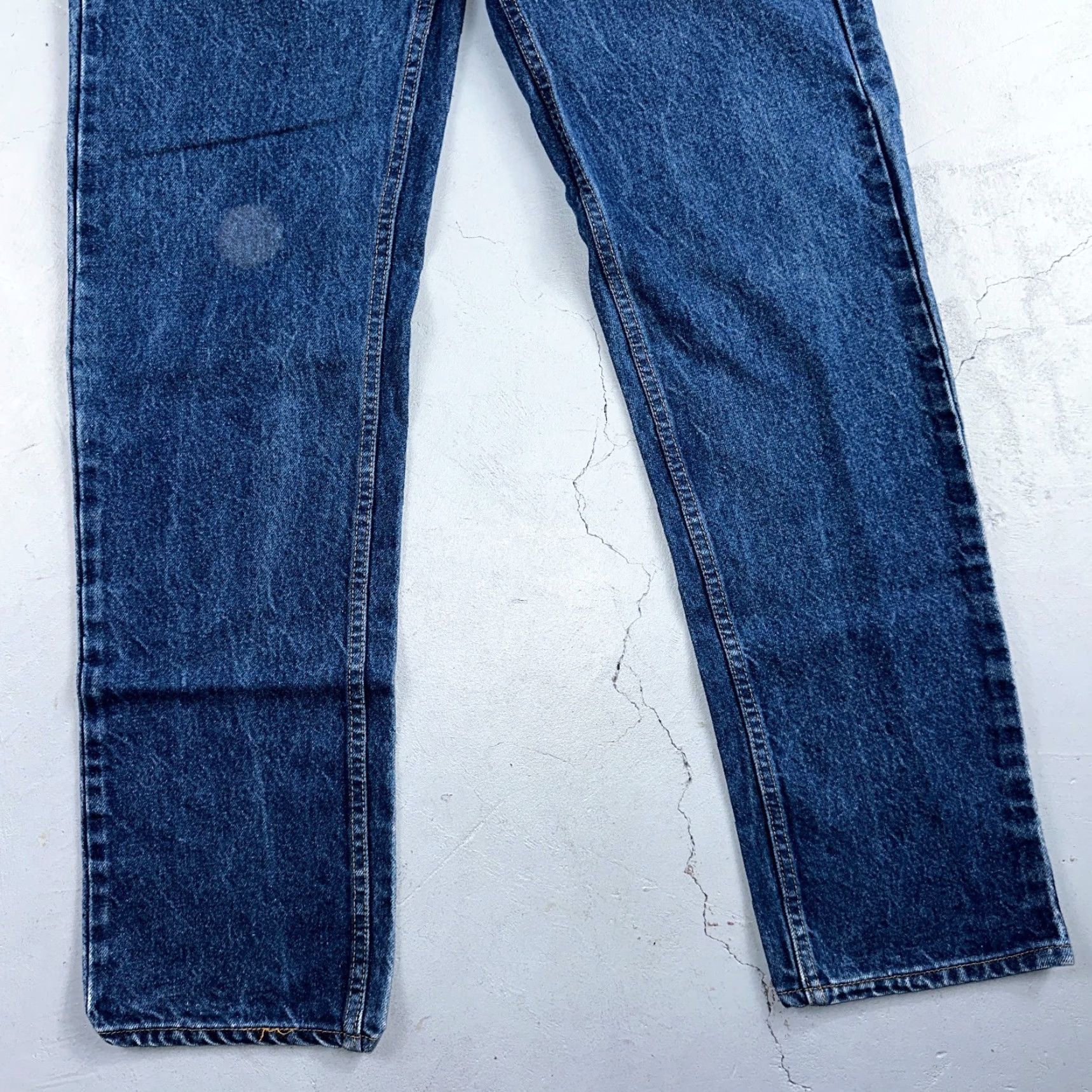 Levi's Levi's 505 Vintage 90s USA Orange Tab Jeans 38x34 501 Act 36x34 Blue Med Wash Levis 505 Jeans Vintage Yes Leather? Wait. Size US 38 / EU 54 - 3 Thumbnail