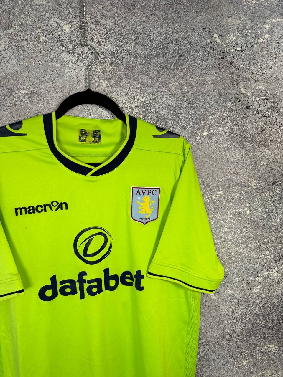 Macron × Vintage Vintage Aston Villa 2013/14 Macro Soccer Jersey Size US XL / EU 56 / 4 - 4 Thumbnail
