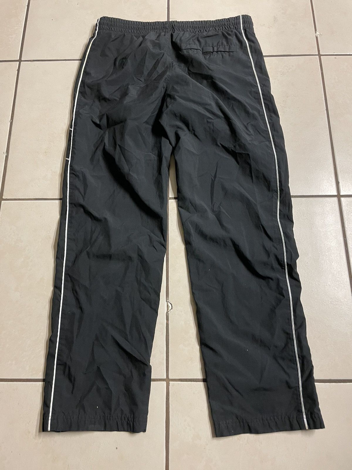 Nike × Streetwear × Vintage 00s Nike Vintage Nylon Baggy Joggers Parachute  Pants Drill | Grailed