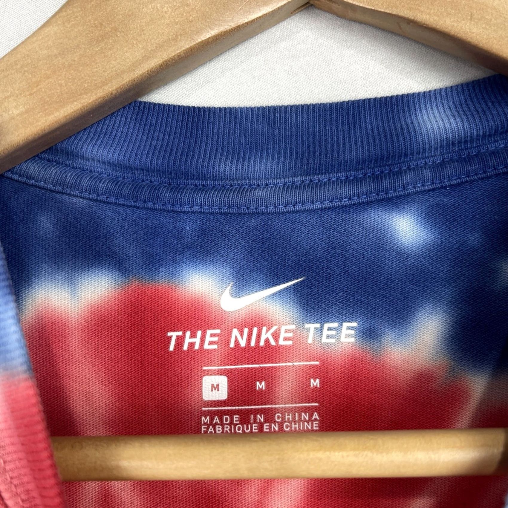 Nike Nike Shirt Mens Medium Red Tie Dye Skeleton Swoosh Exploration Series Dream Team Size US M / EU 48-50 / 2 - 7 Thumbnail