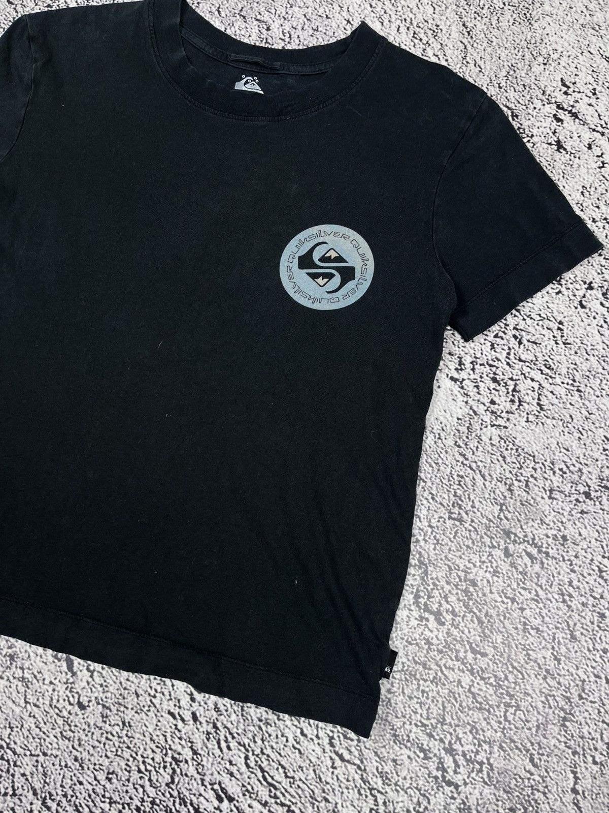 Quiksilver Vintage Y2K Quiksilver Logo faded surf t shirt streetwear S Size S / US 4 / IT 40 - 3 Thumbnail