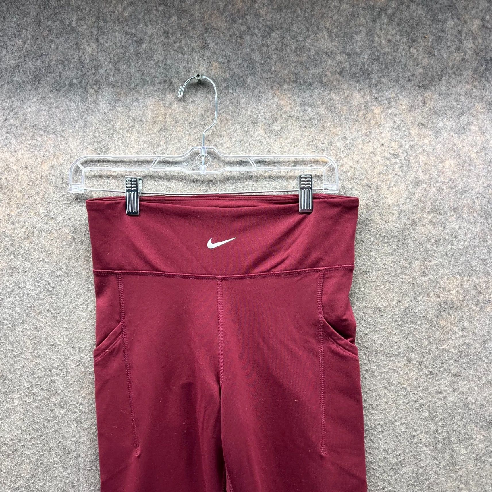 Nike Nike Pro Leggings Women Medium Red Dri Fit Pro Luxe Skinny Inseam 26 in Pants Casual" Size 32" / US 10 / IT 46 - 5 Thumbnail